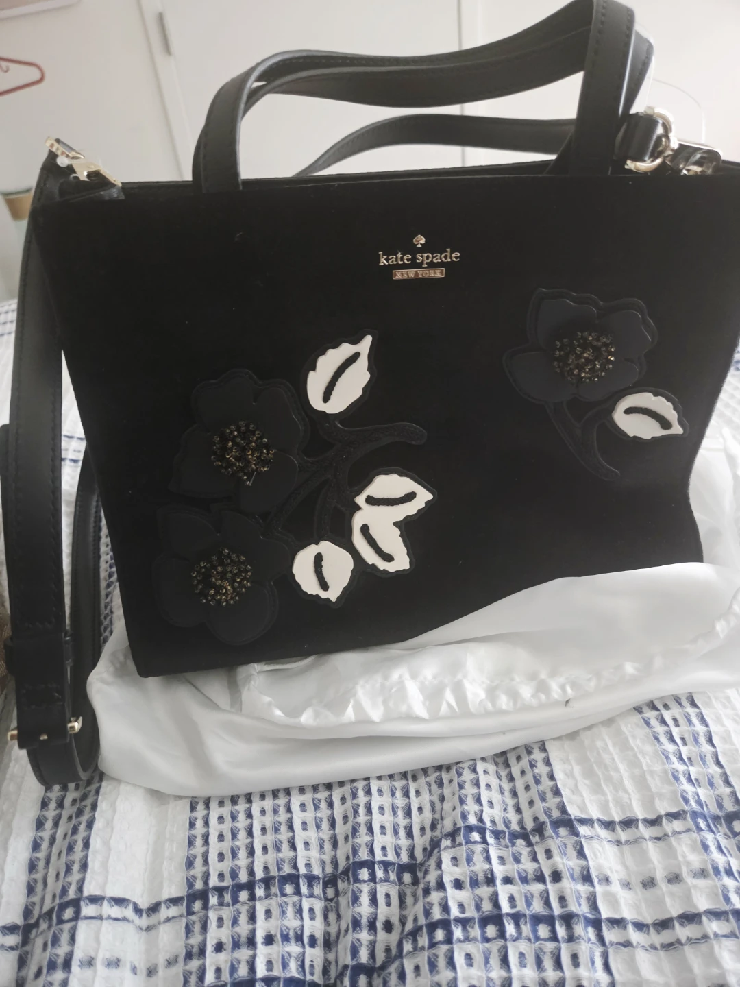 Kate Spade Black Suede Floral Bag - photo 4