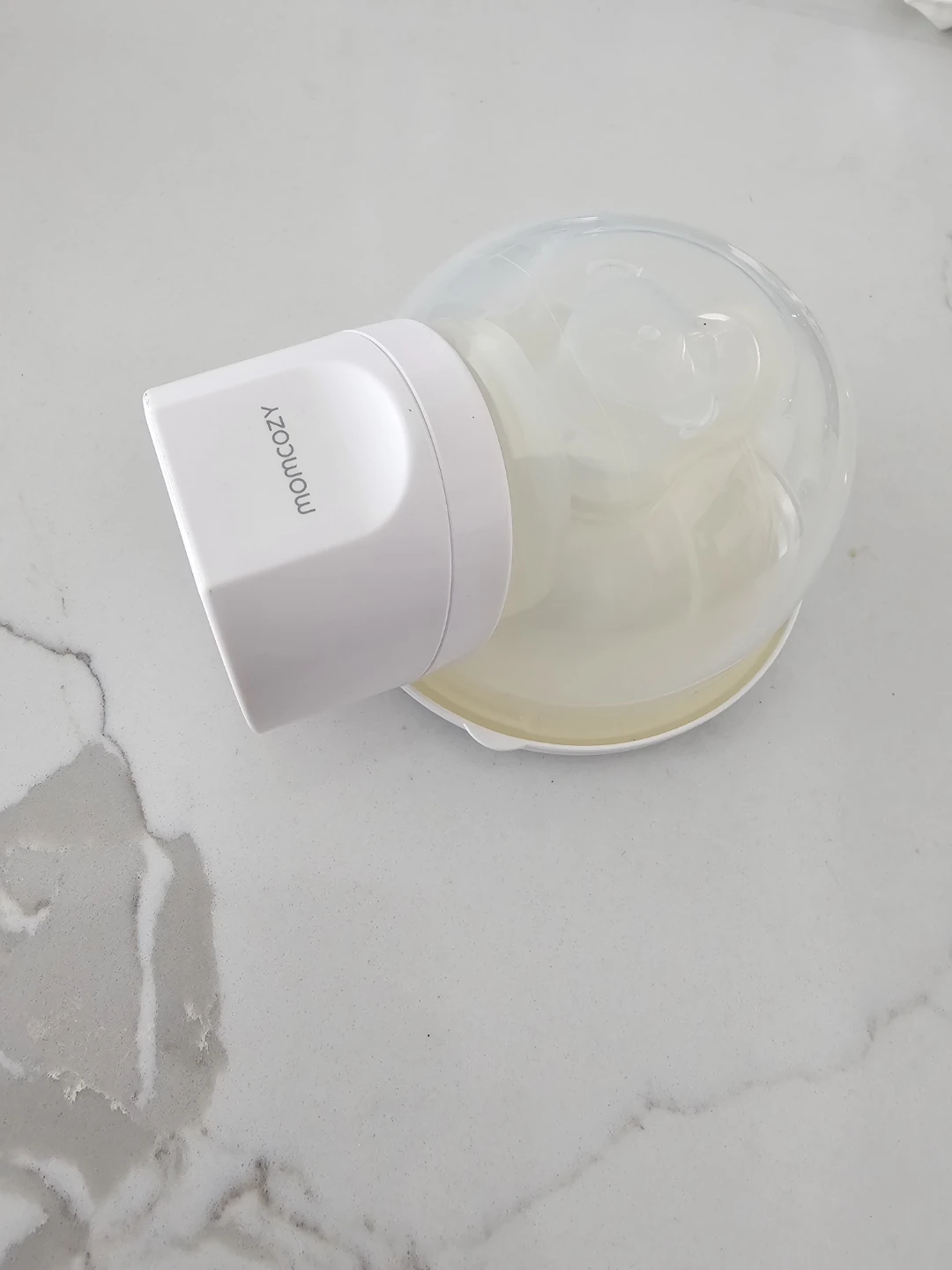 Momcozy S12 wearable breast pump