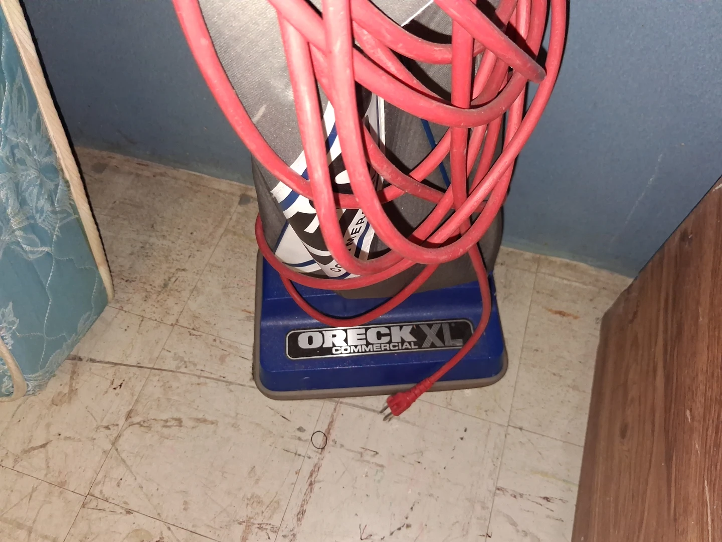 Oreck XL Commercial Vacuum