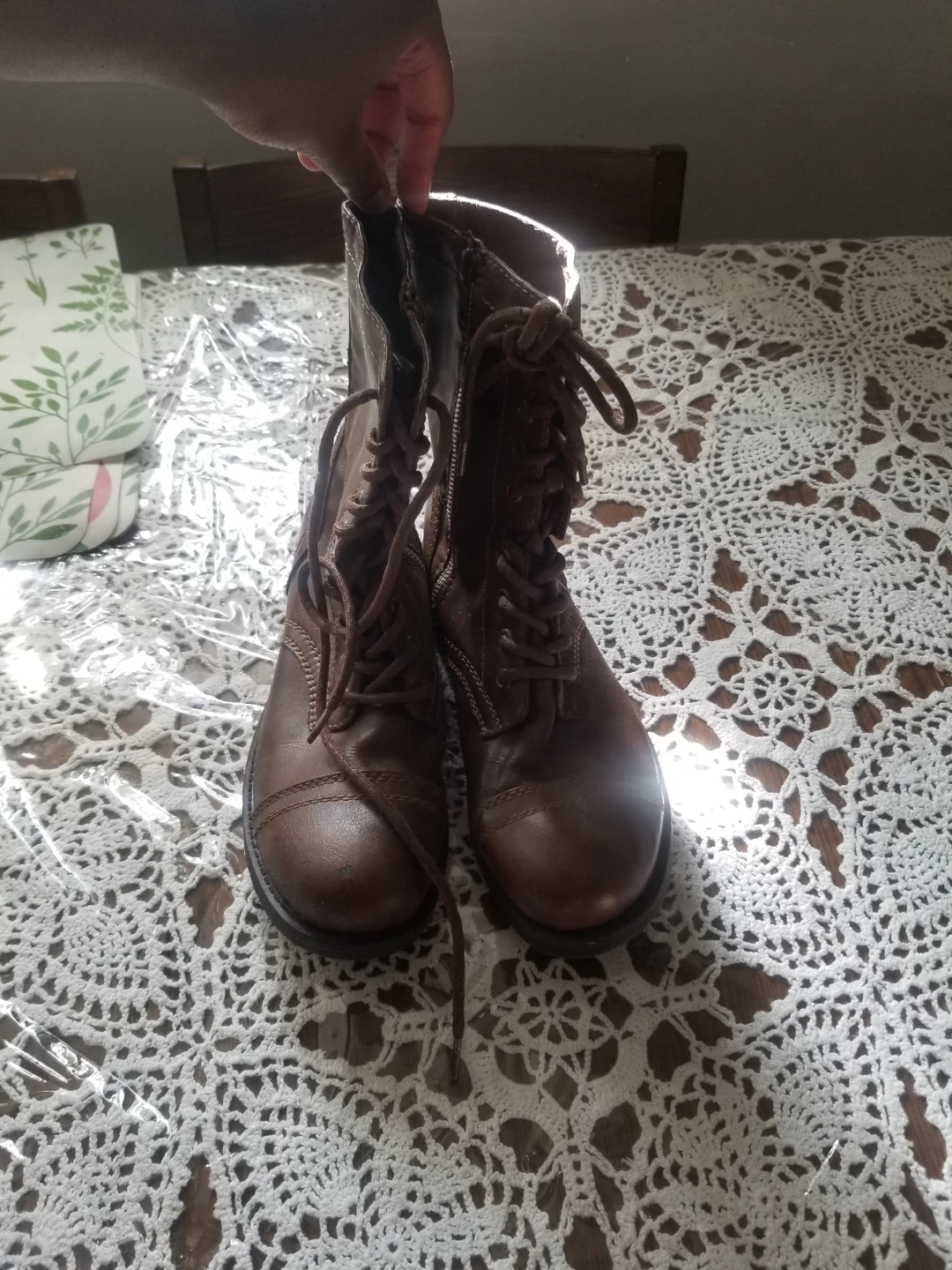 Brash Brown Lace-Up Boots Size 9