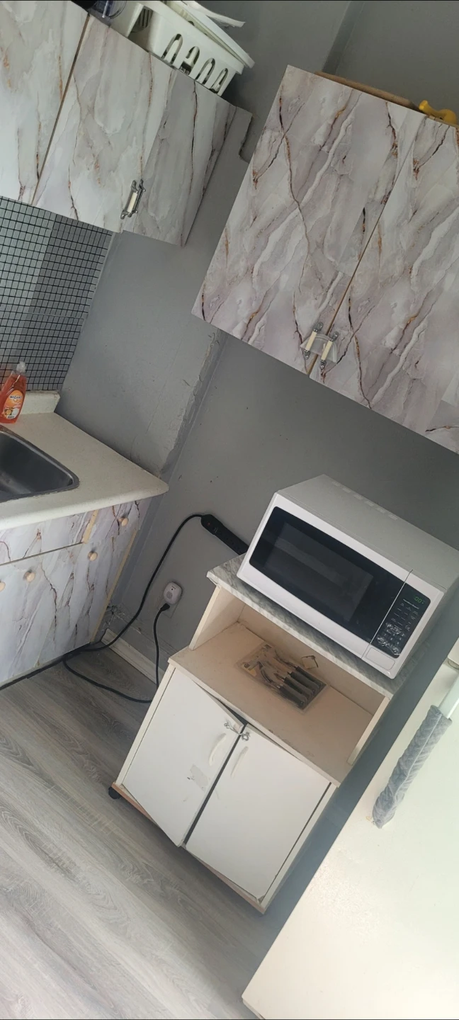 ST CATH.FULLY FURNISHED APT - photo 2