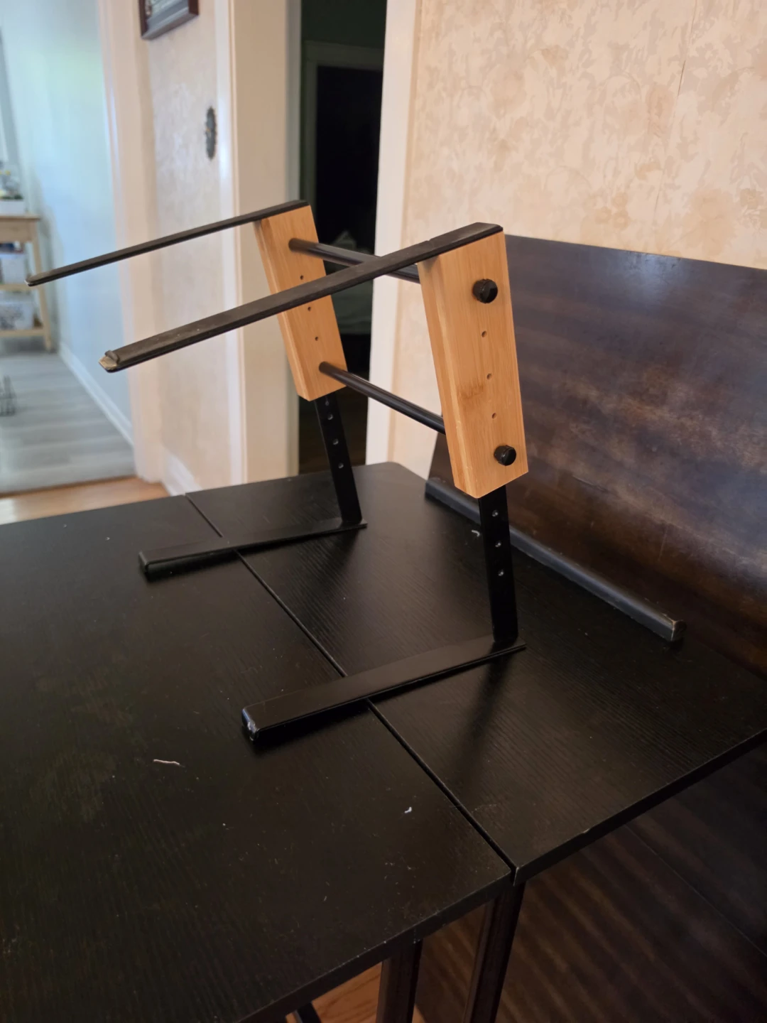 Adjustable Wood and Metal Laptop Stand. - photo 2