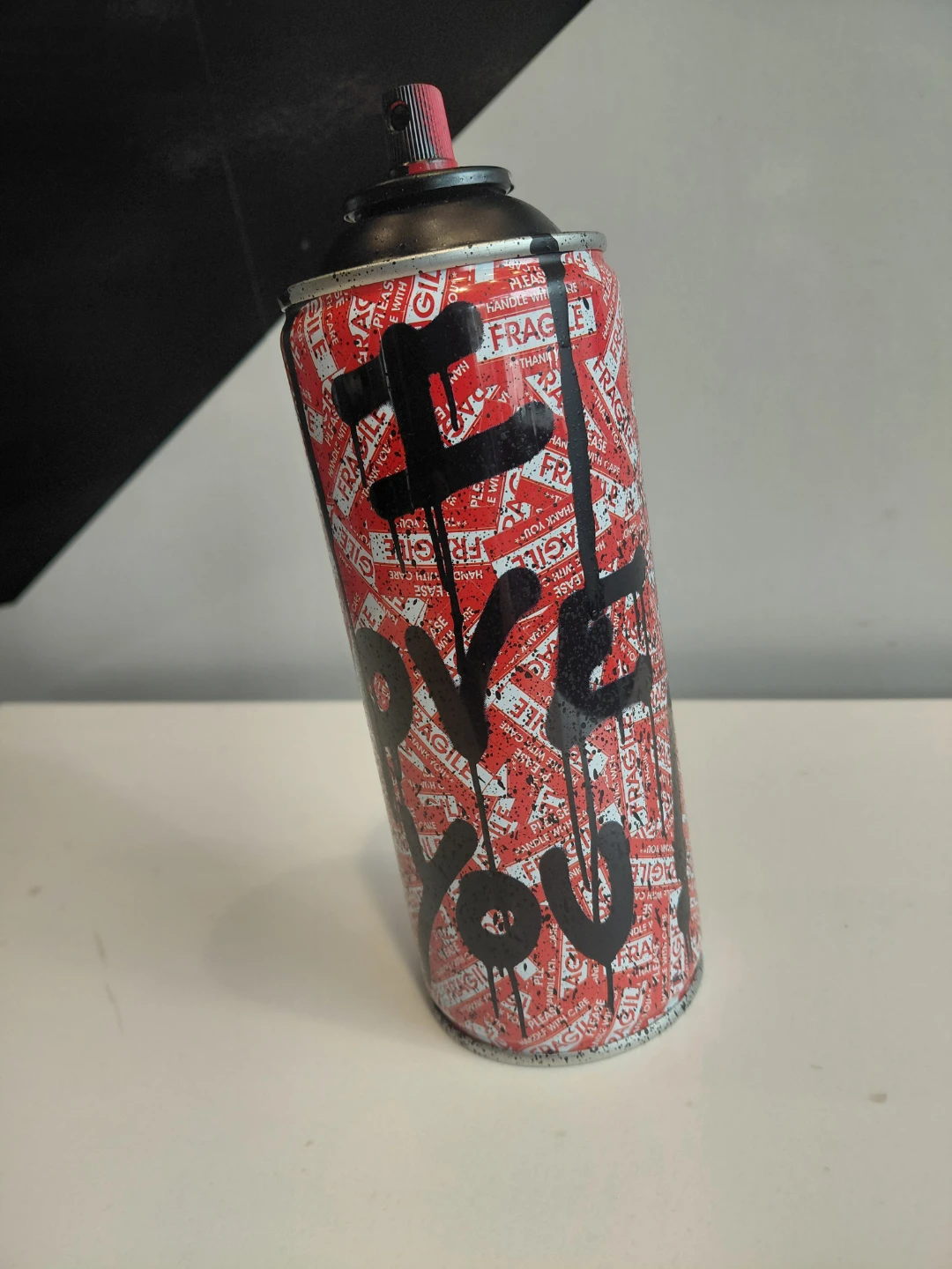 Mr,Brainwash limited with thumbprint graffiti artwork spray-can. - photo 4