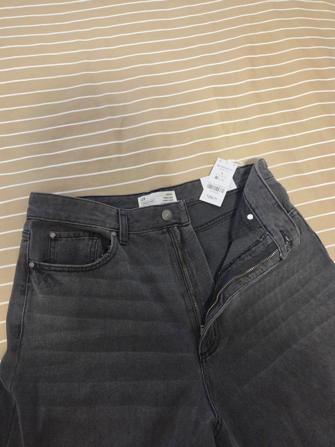 Ardene EightyTwo Wide Leg Jeans, Size 09 - photo 2