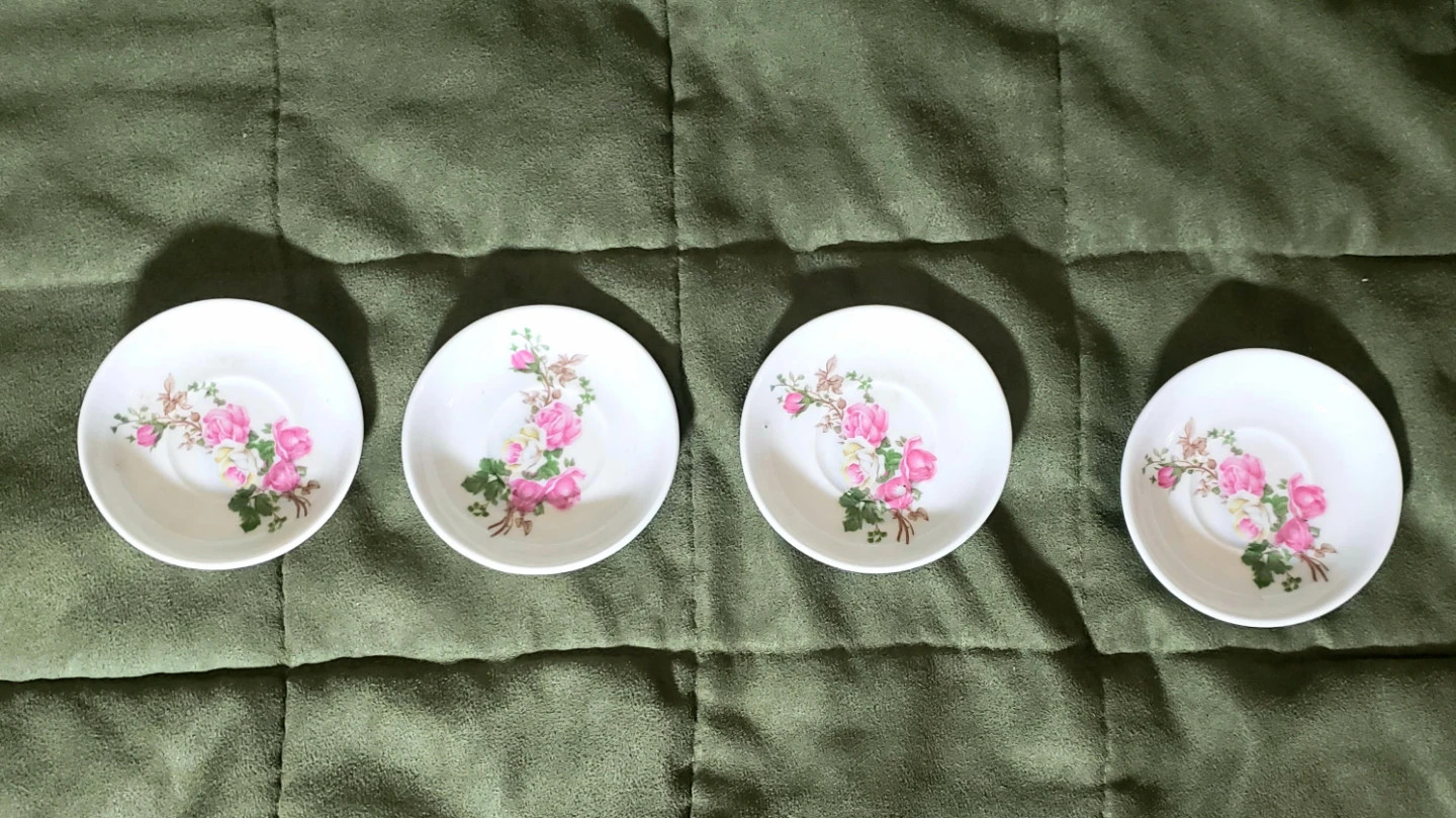 Vintage Children’s 20 Piece China Tea Set - photo 5