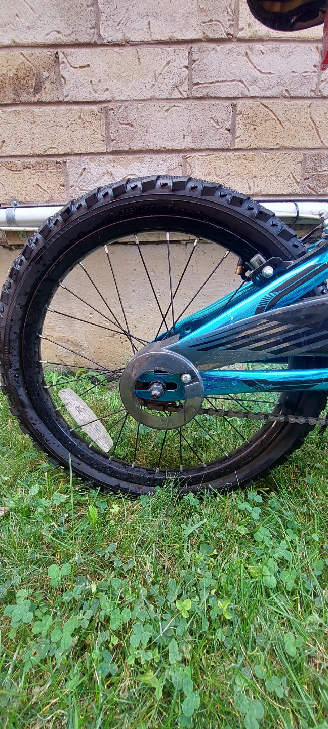 Avigo Drastic 16 inch Kids Bike - photo 4
