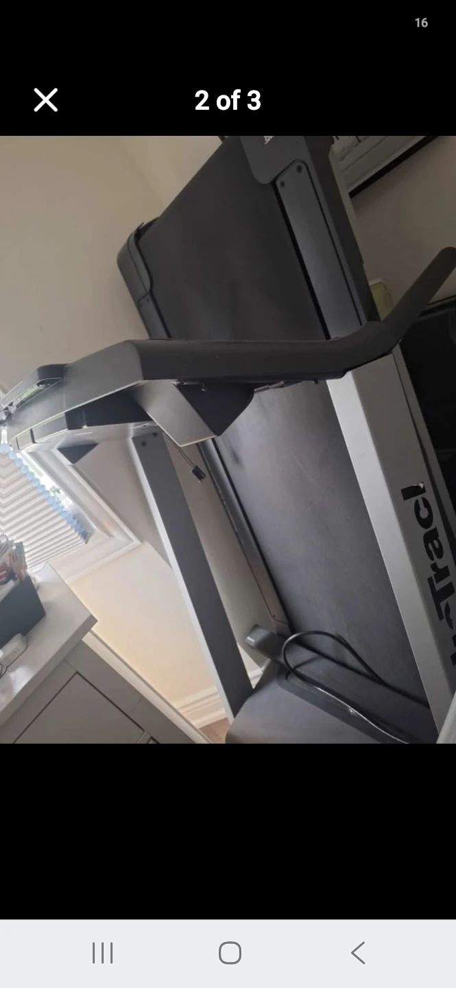 Nordic Track Treadmill - photo 3
