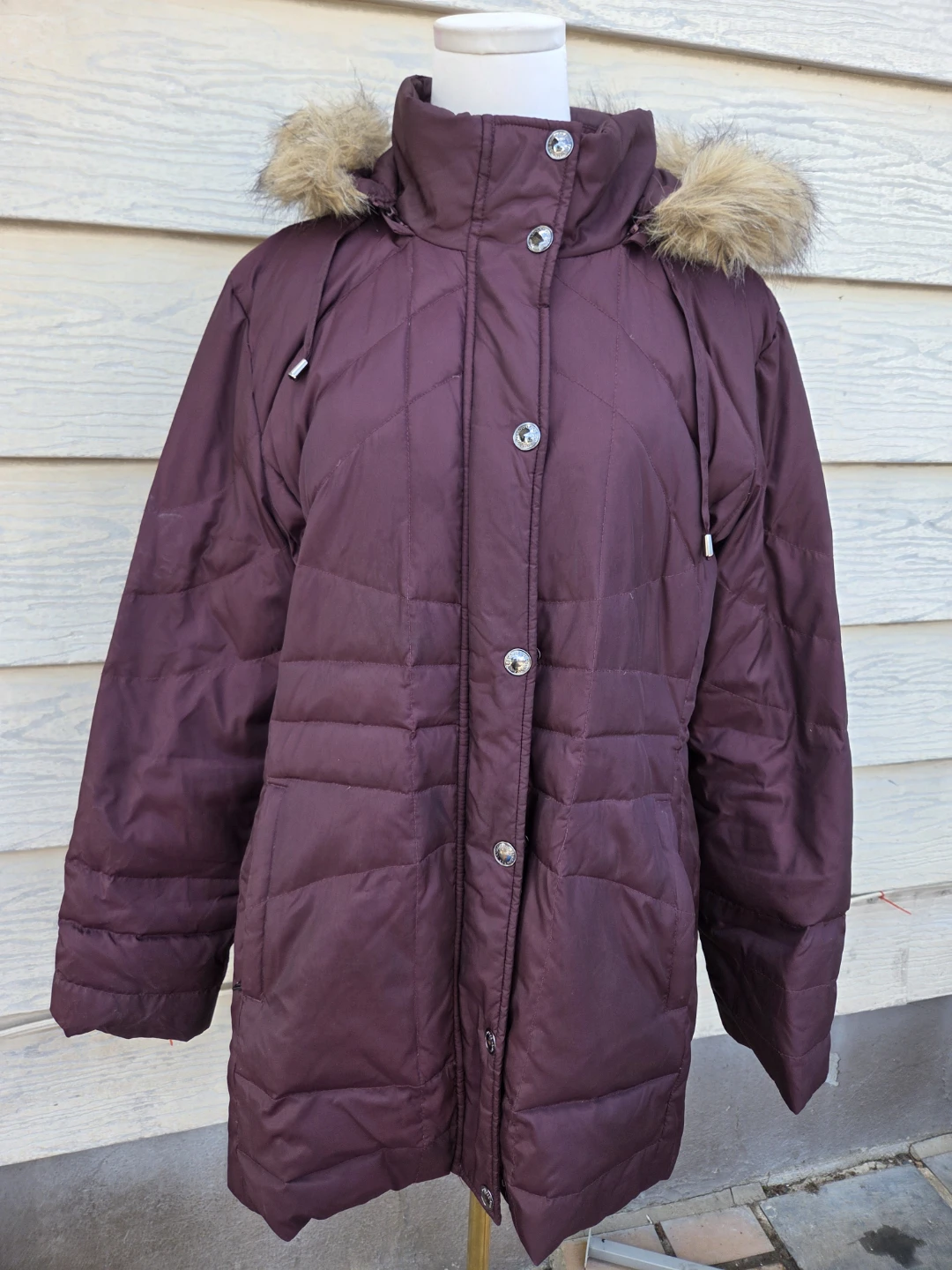Burgundy Hooded Puffer Coat