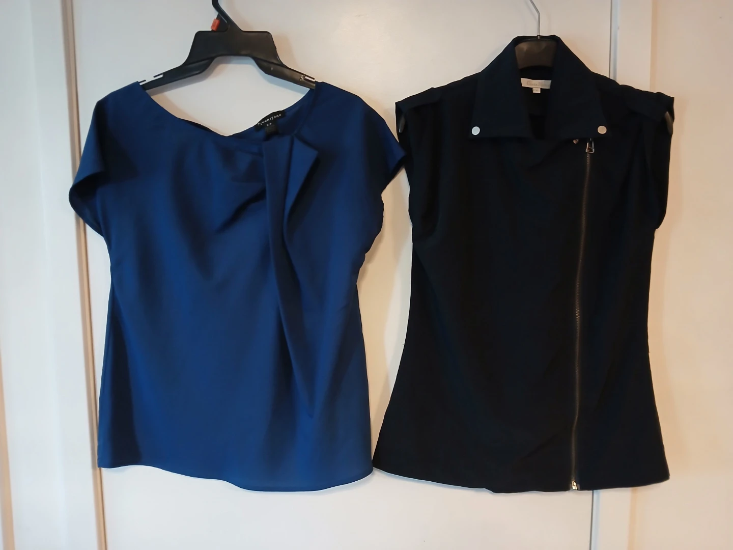 Two Womens Tops: Twentyone and Costa Blanca. Location on ad.