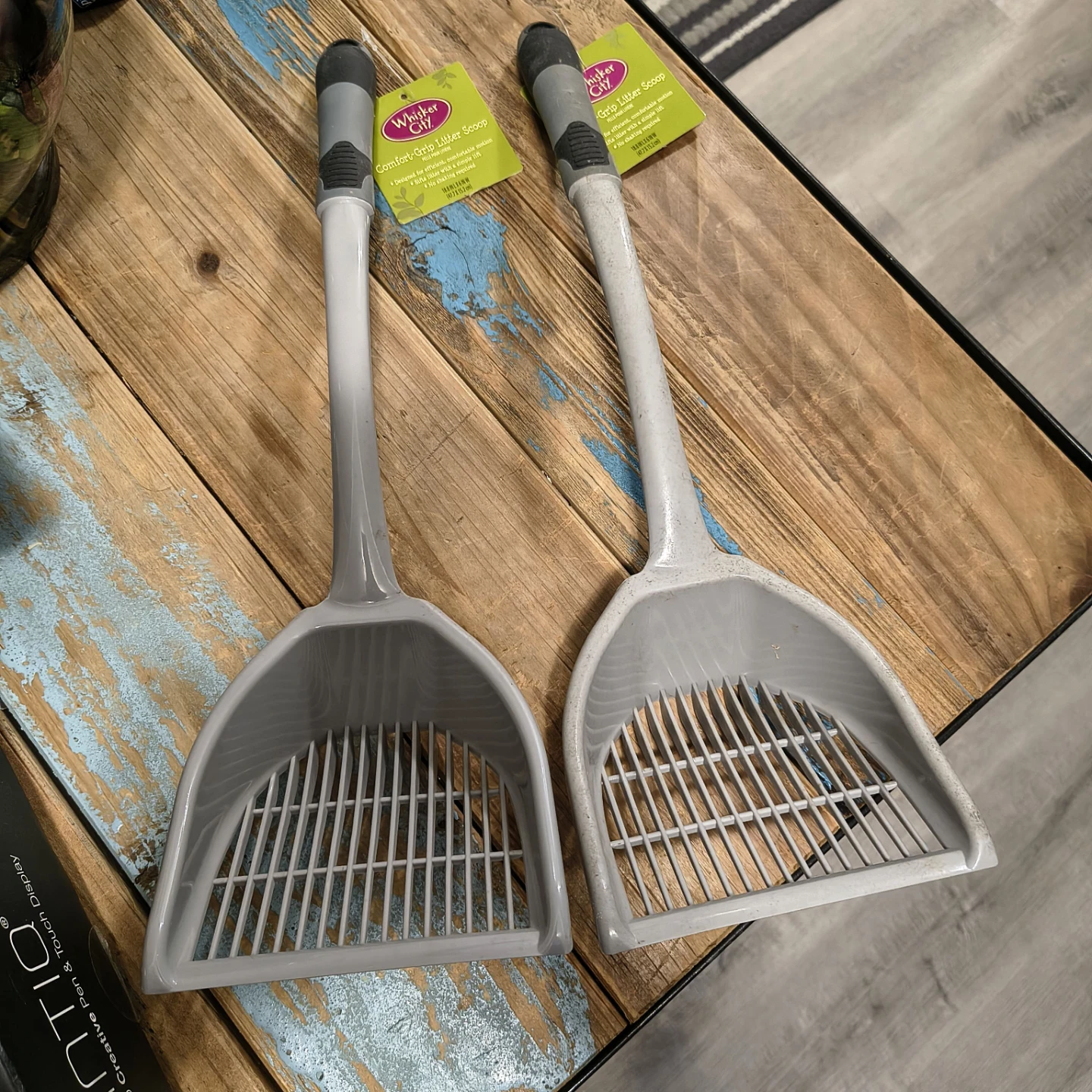 Whisker City Comfort-Grip Litter Scoop X2 - photo 2