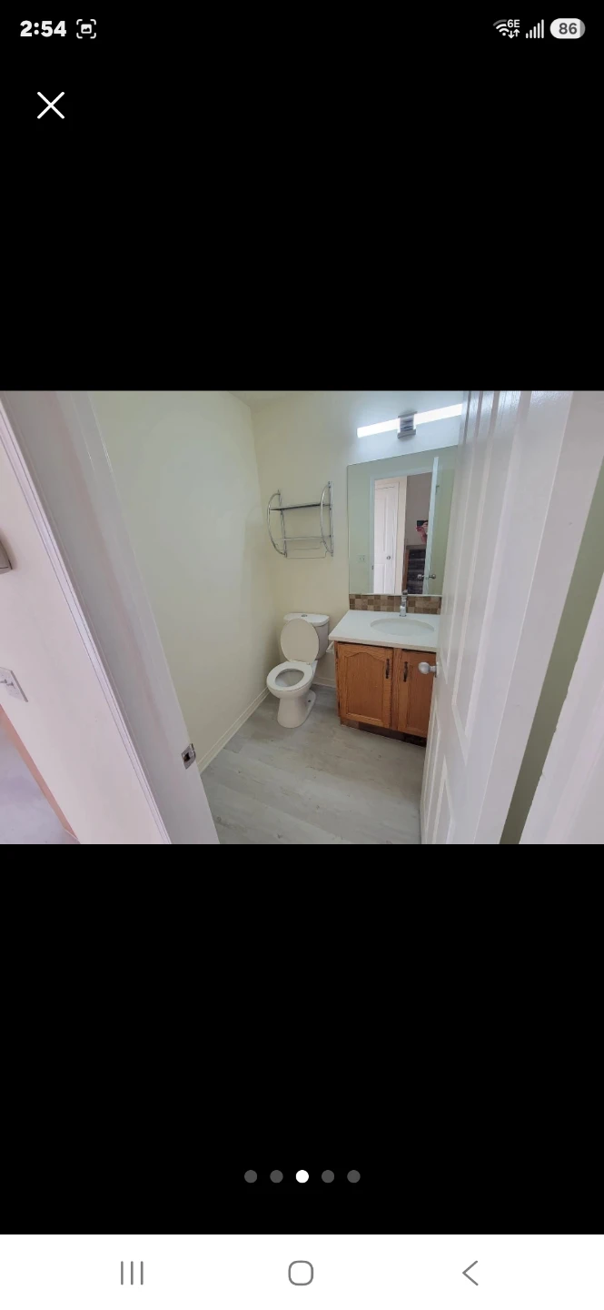 Private Room for Rent - photo 4