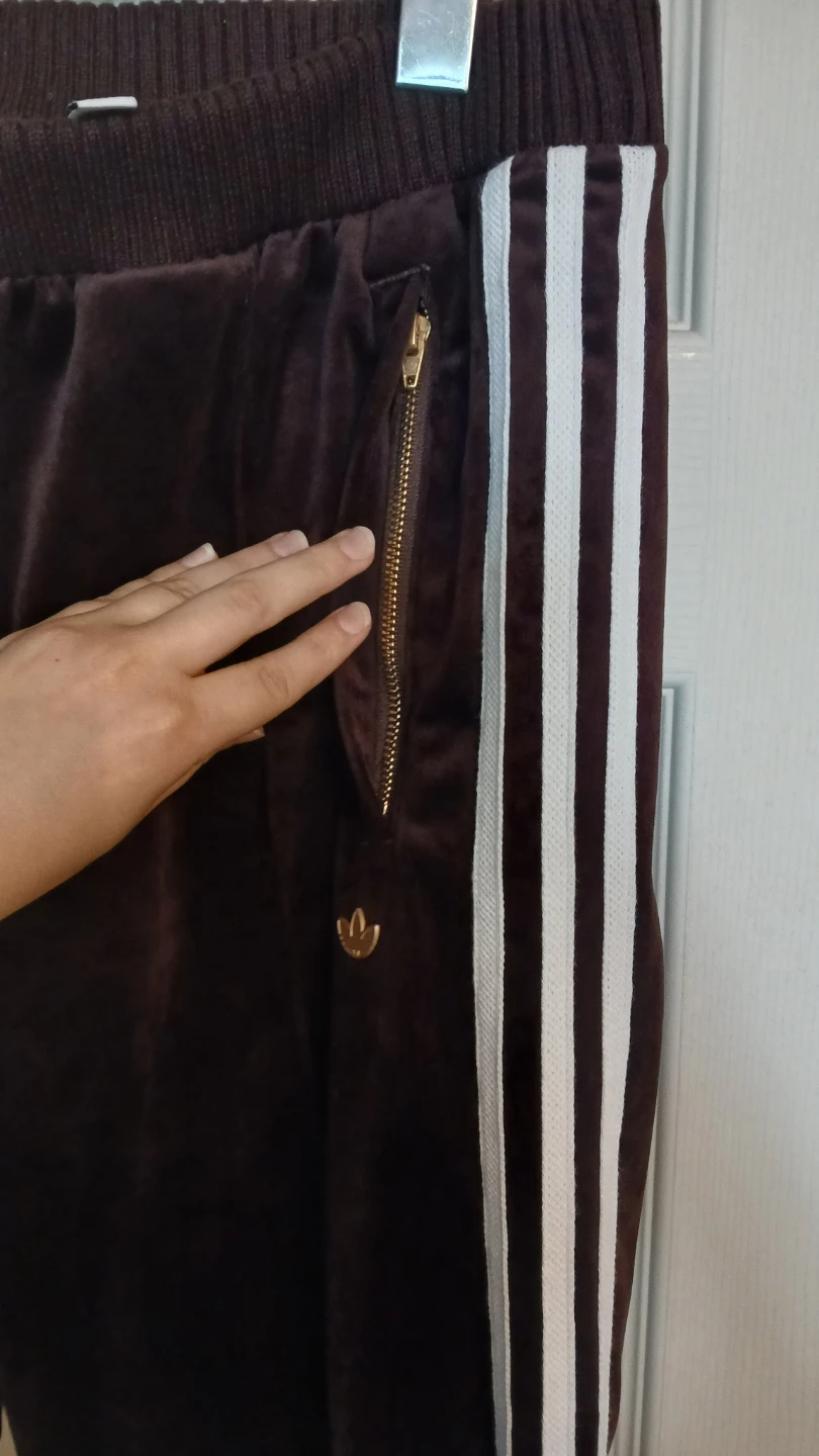 adidas Originals Premium Brushed Velvet Track Pants, size M - photo 5