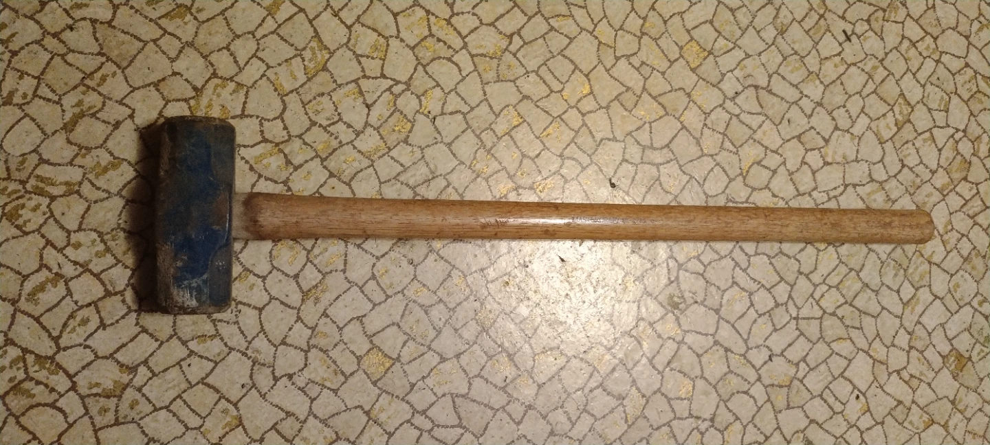 8 lb Sledgehammer with Wooden Handle - photo 2