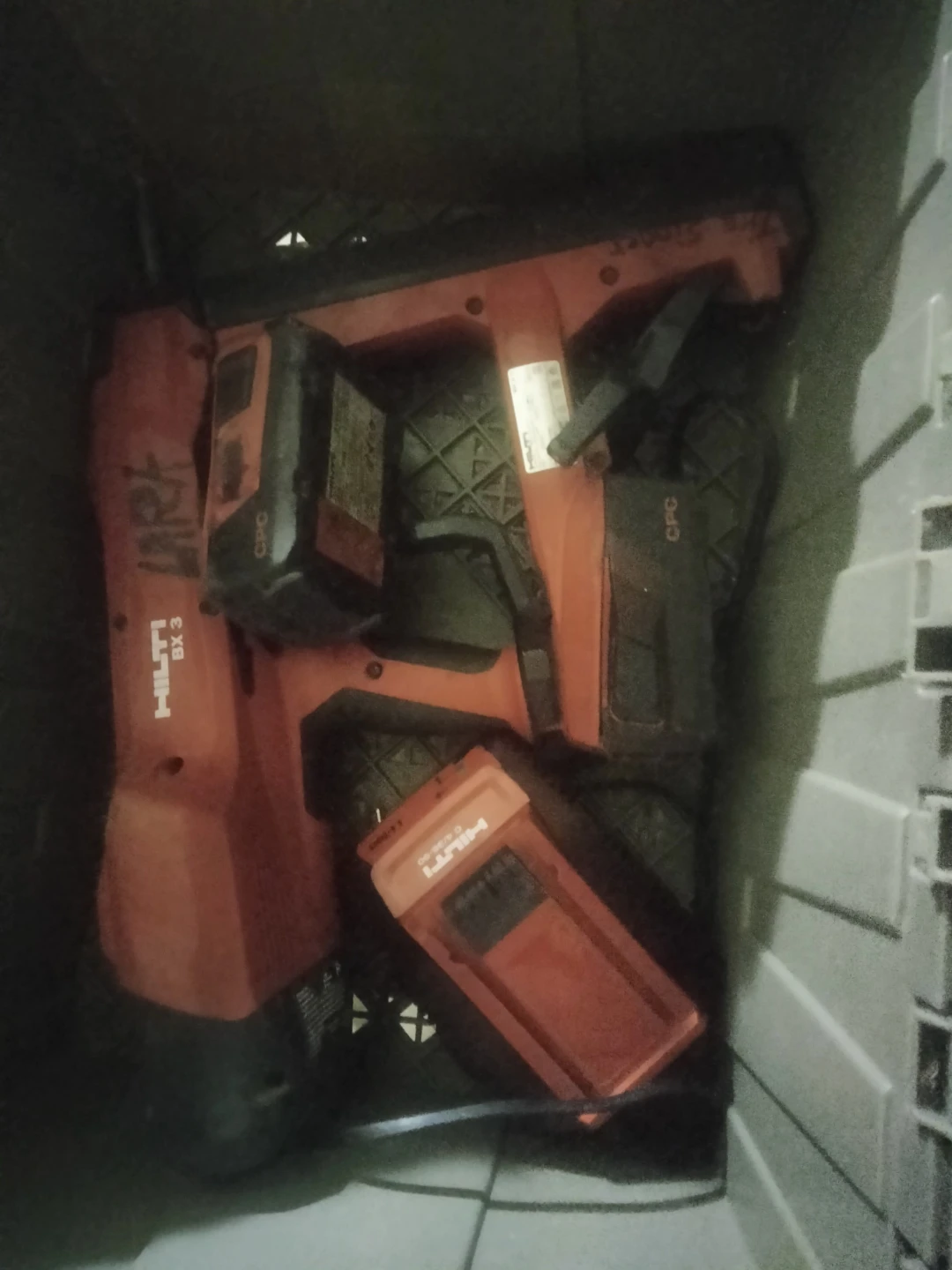 Hilti BX 3 Cordless Fastening Tool