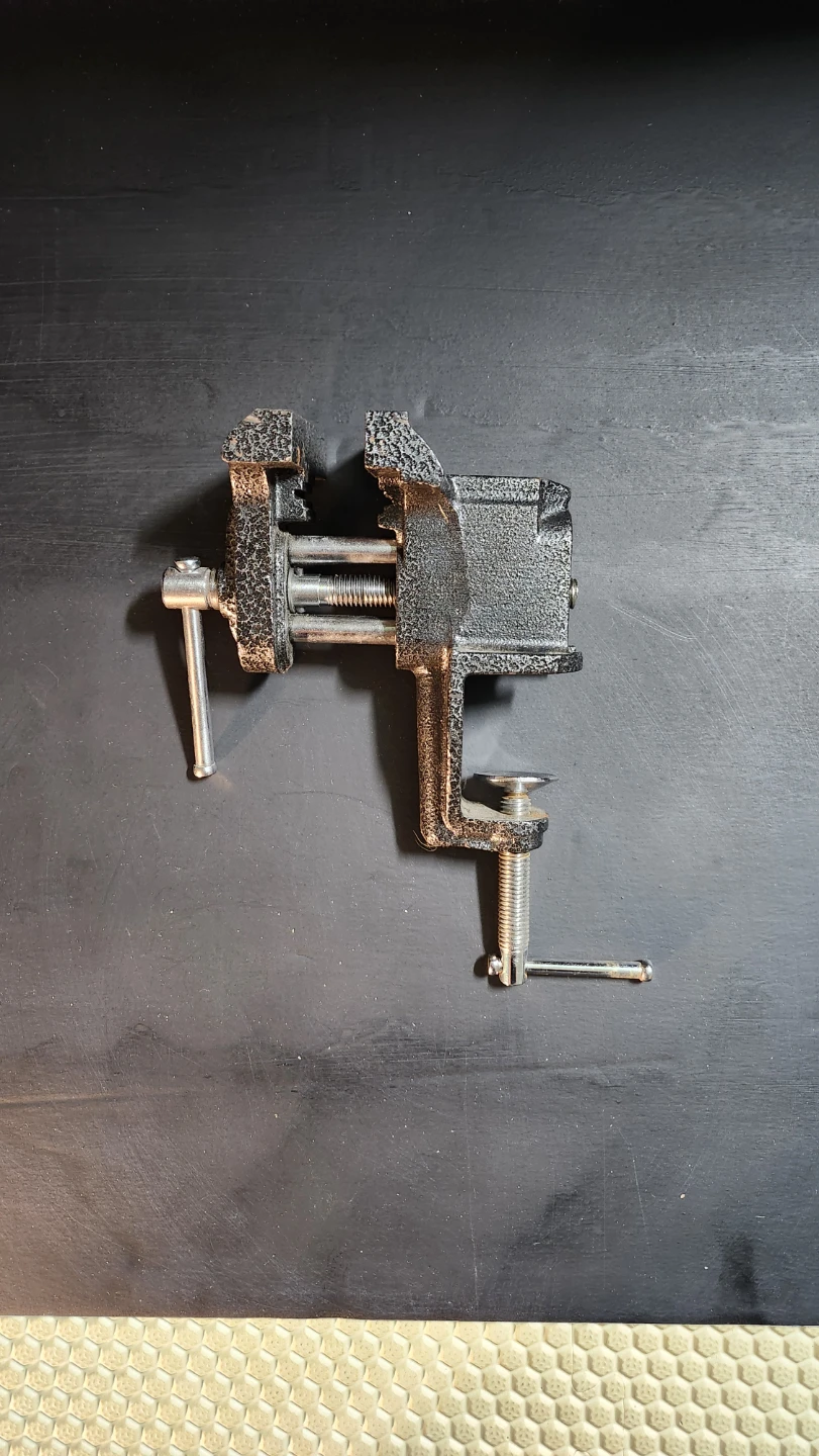 Table Clamp Vise - photo 2