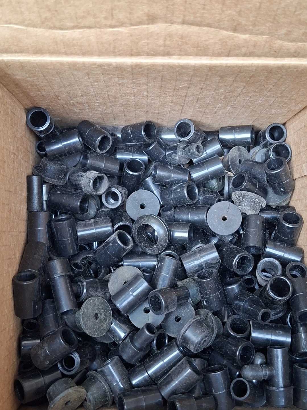 Assorted Rubber Washers and Plastic Connectors - photo 2