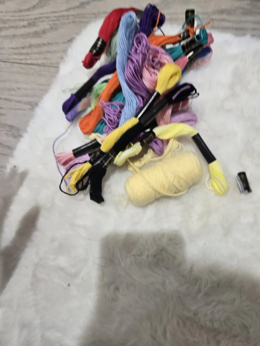 A full bag of crochet yarn and yarn with crochet hocks - photo 4