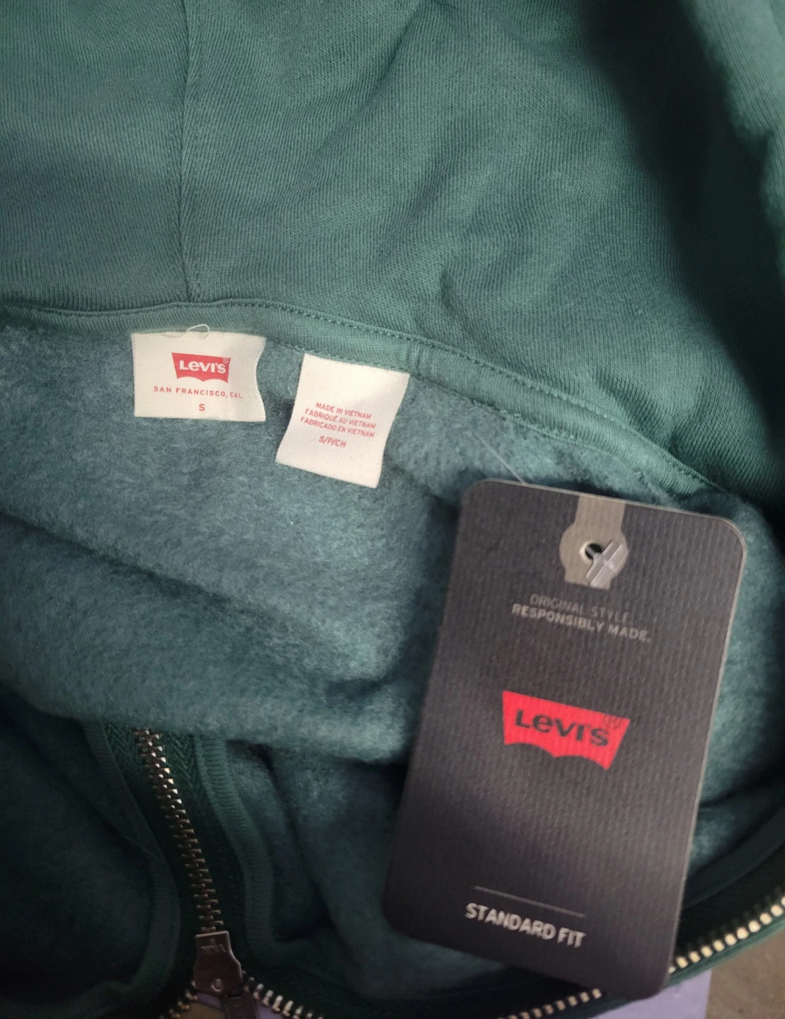 Brand new. Levi's Full Zip Hoodie Green Size S (0690) - photo 3