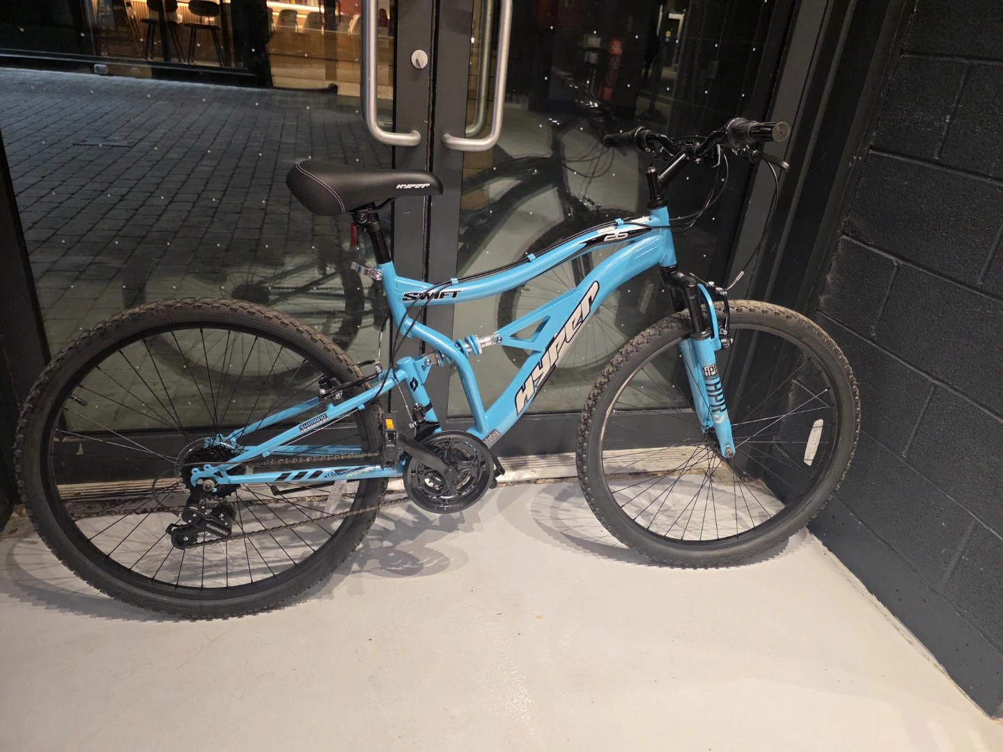 Hyper Swift 26-inch Mountain Bike