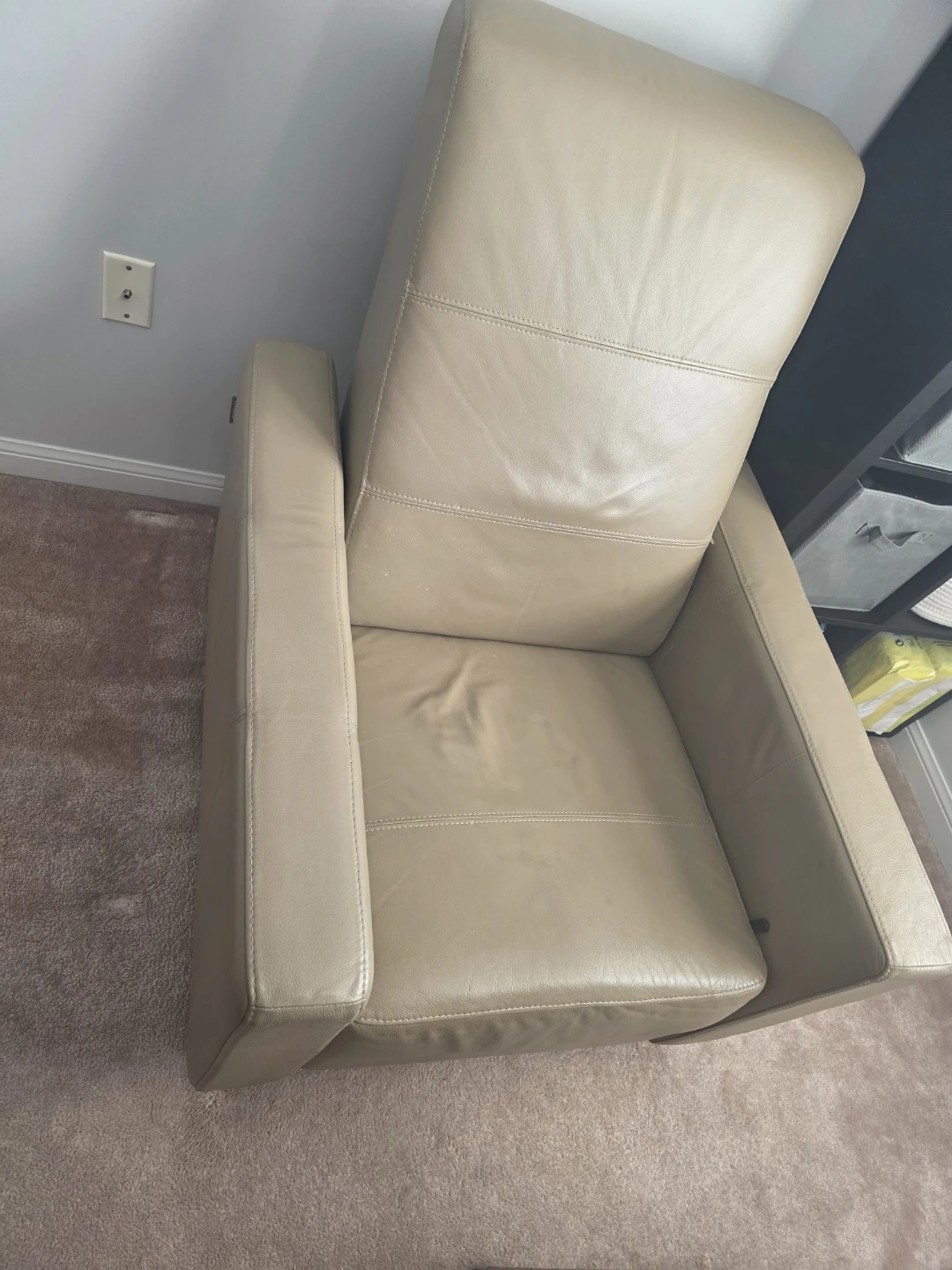Beige Leather Recliner - photo 5