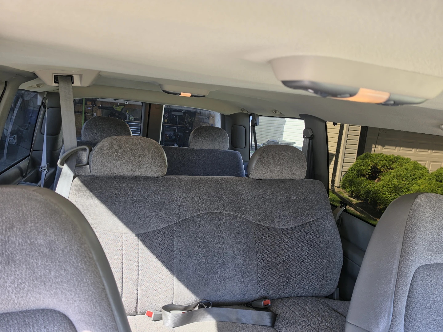 2002 gmc safari - photo 4