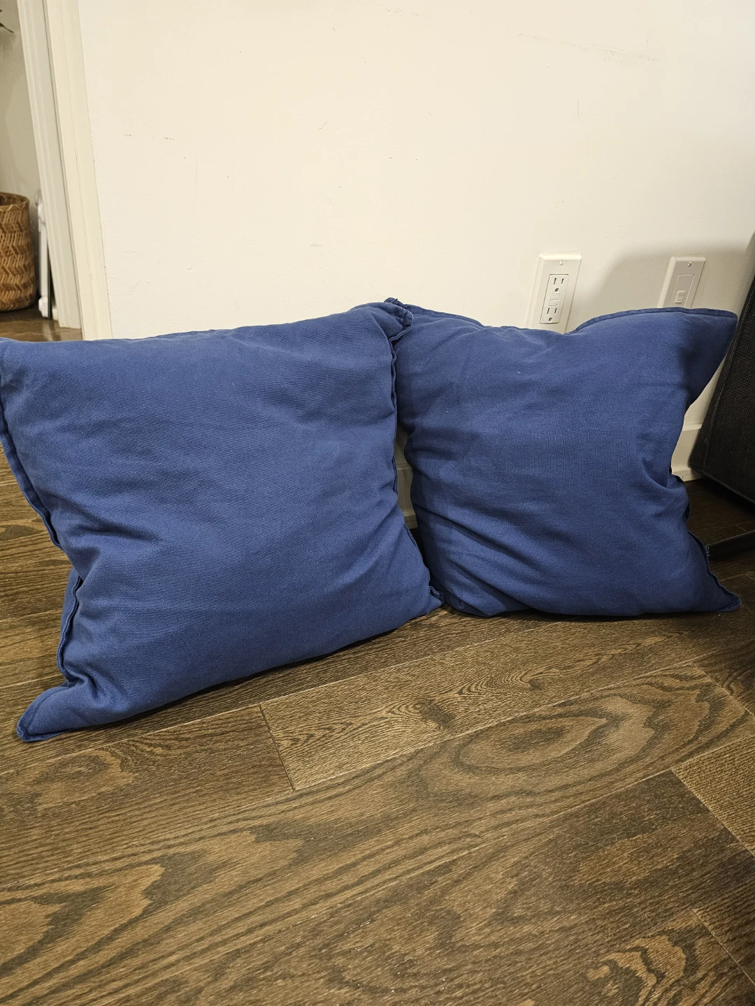 2 washable navy blue Throw Pillows IKEA