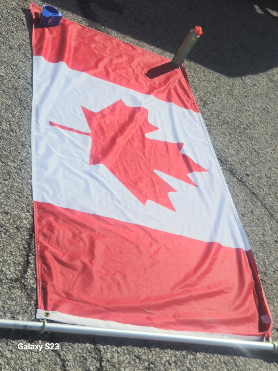 Canadian Flag - photo 2