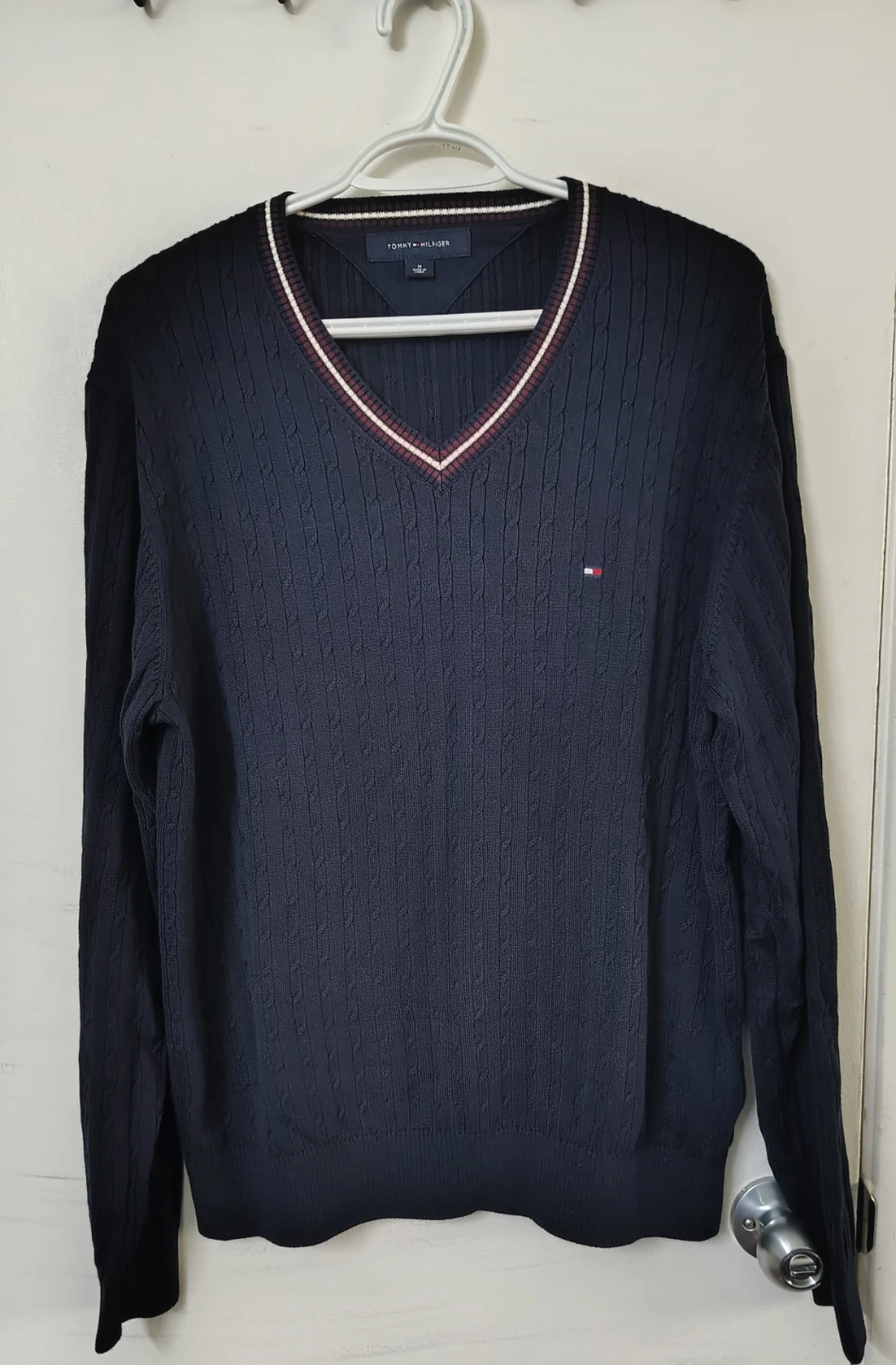 Tommy Hilfiger Navy V-Neck Cable Knit Sweater - photo 3
