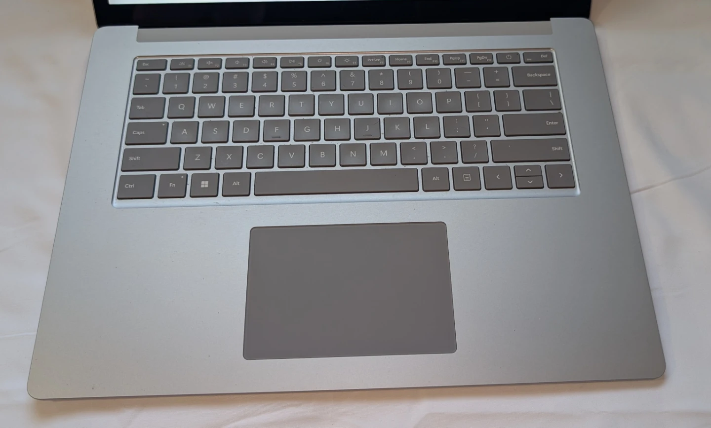 MICROSOFT SURFACE LAPTOP 5  WINDOWS 11 PRO 15 inch PENTIUM i7 - photo 2