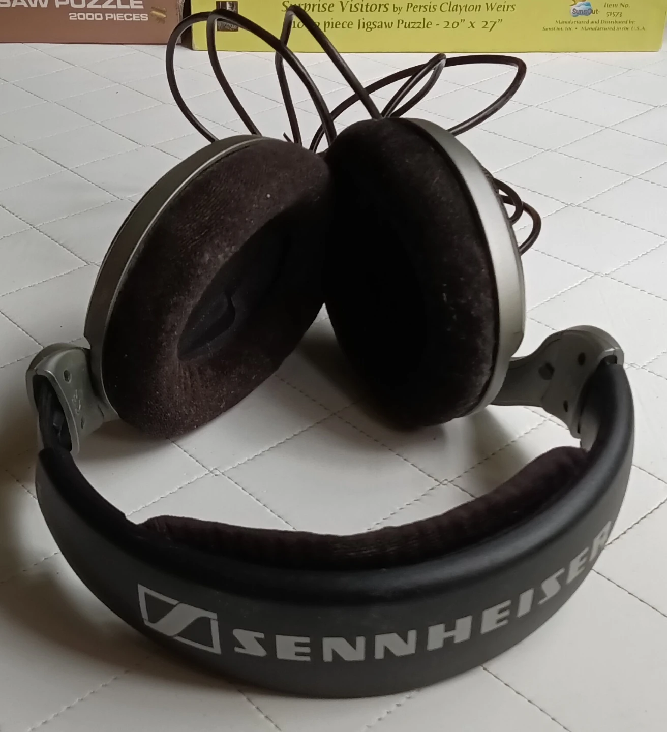 Sennheiser HD 555 Headphones - photo 2