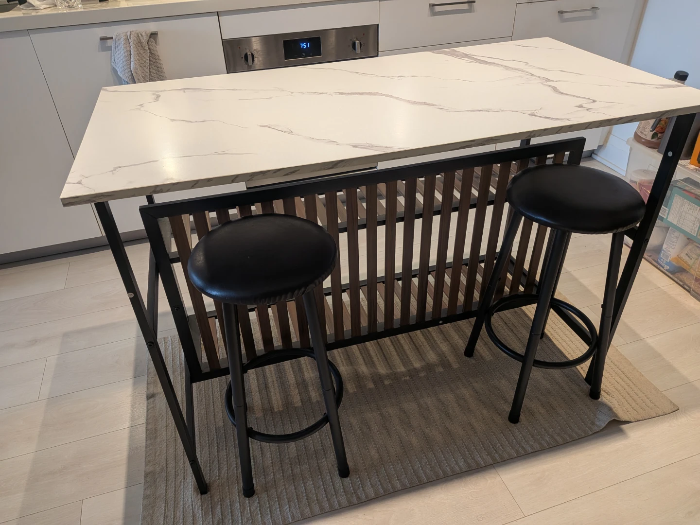 Move out sale: Kitchen Island with Two Stools - photo 4
