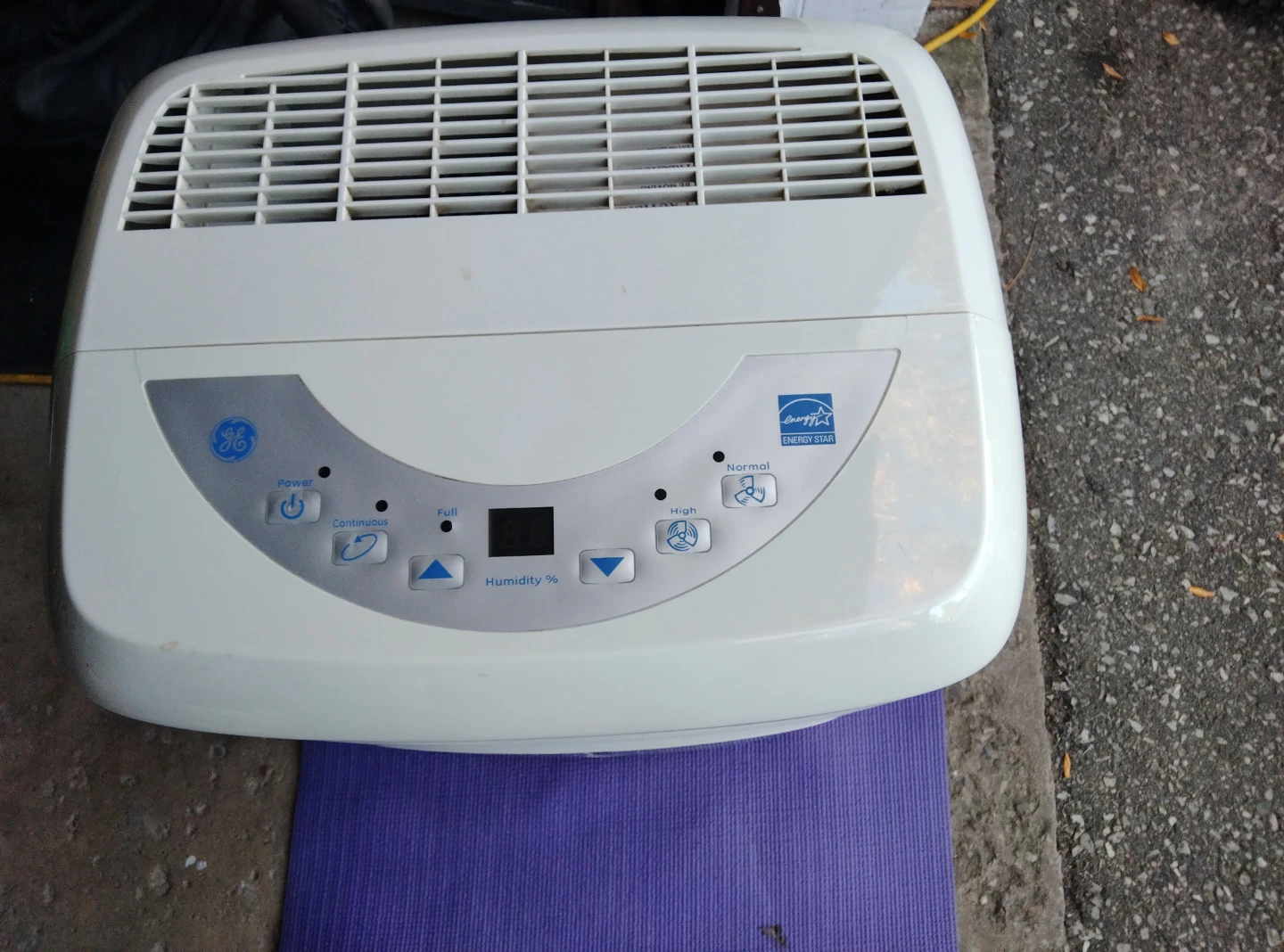 Gree 70-Pint Dehumidifier - photo 5