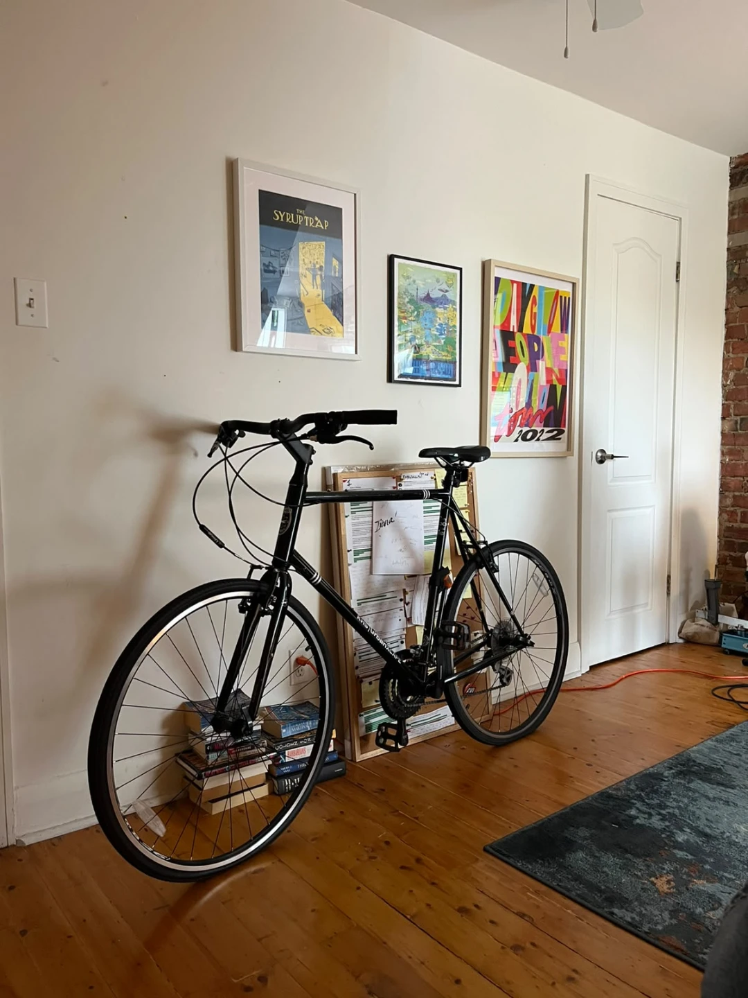 KHS Urban Xcape 2XL (25") Black Hybrid Bike