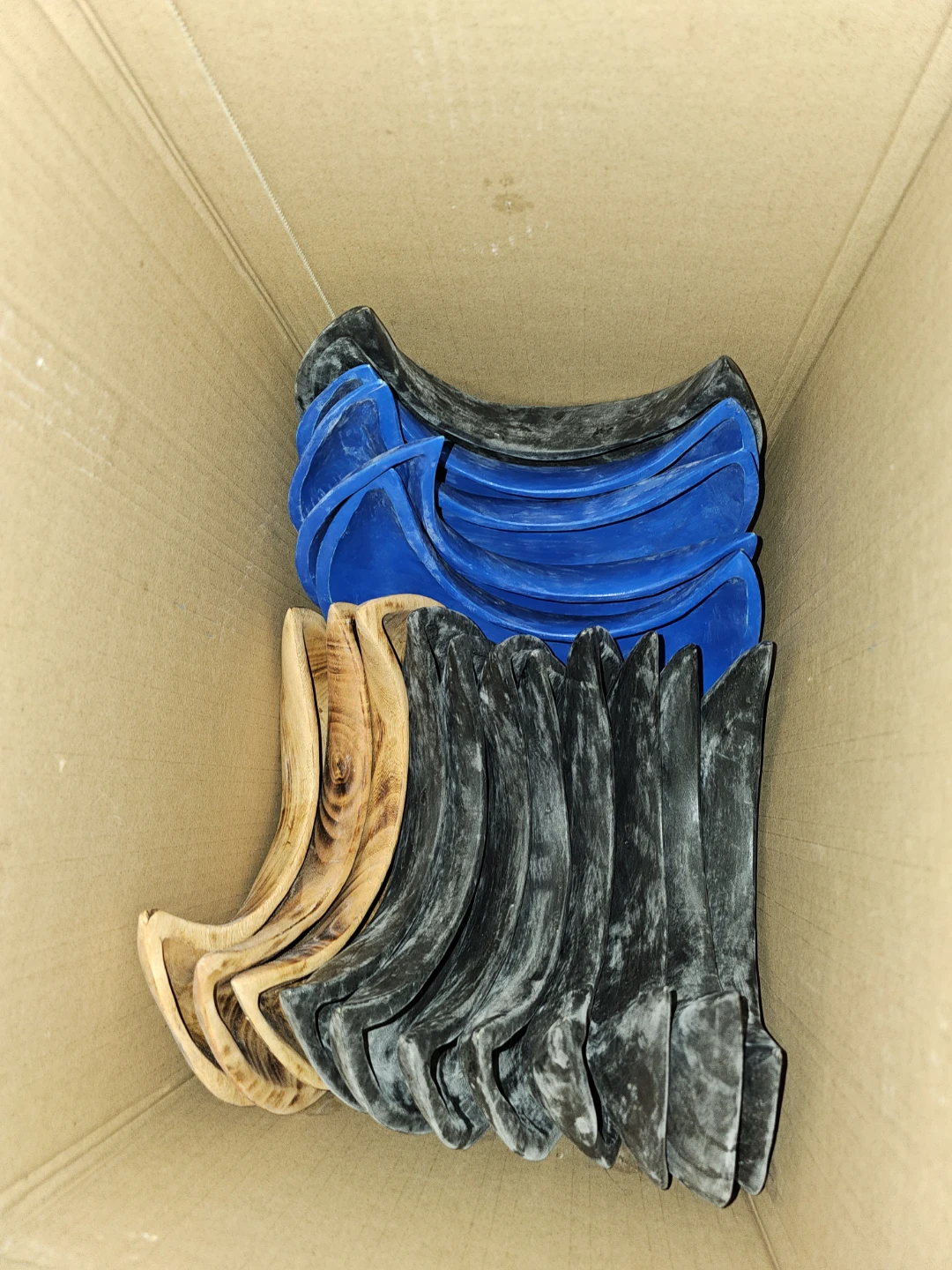 Assorted Crescent Shaped Decorative Bowls - photo 2