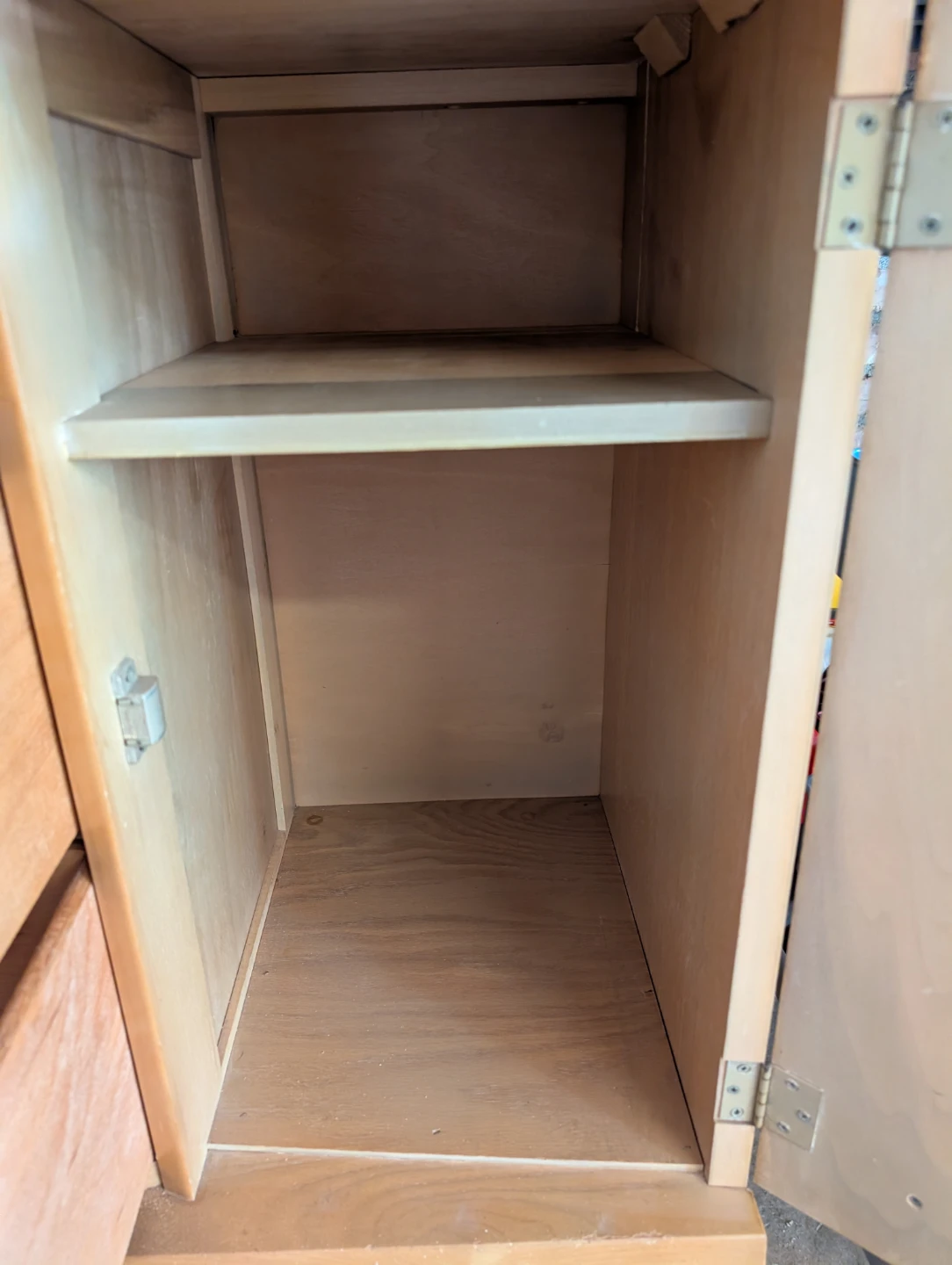 Light Wood Hutch Cabinet with Storage - photo 5
