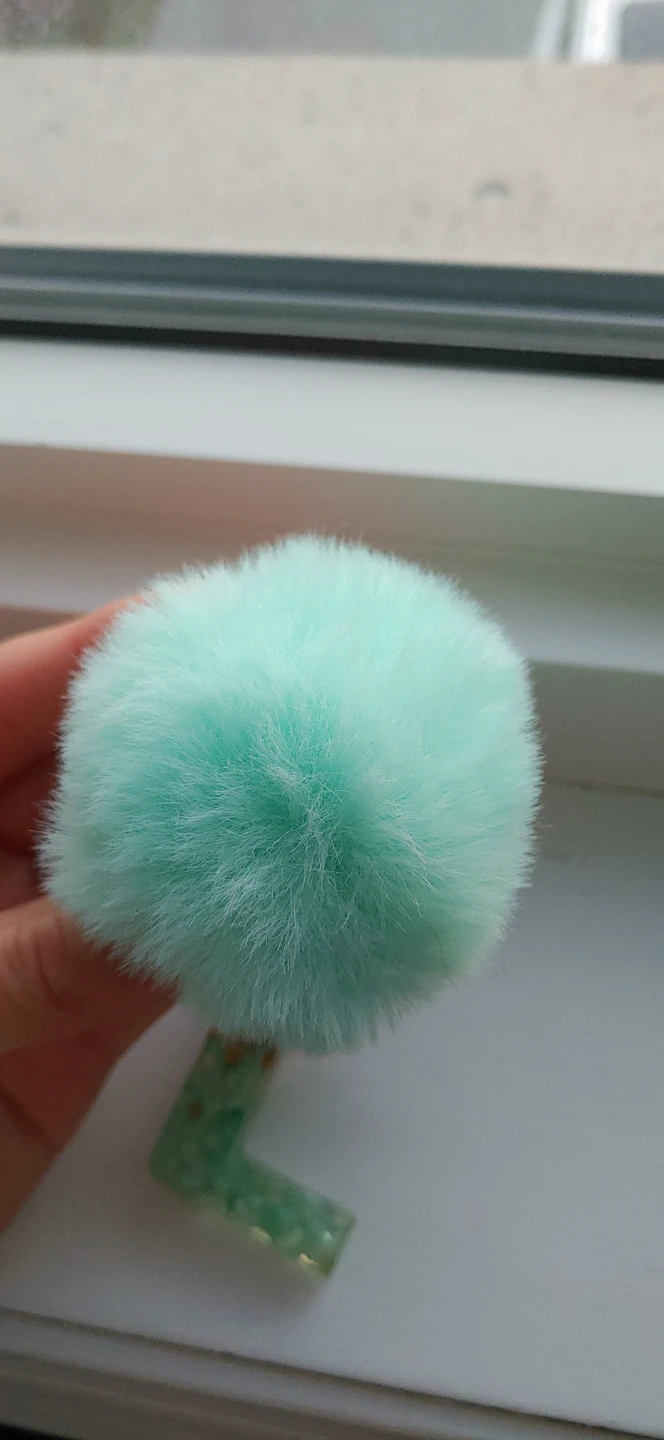 Letter L Resin Keychain with Pom Pom - photo 4