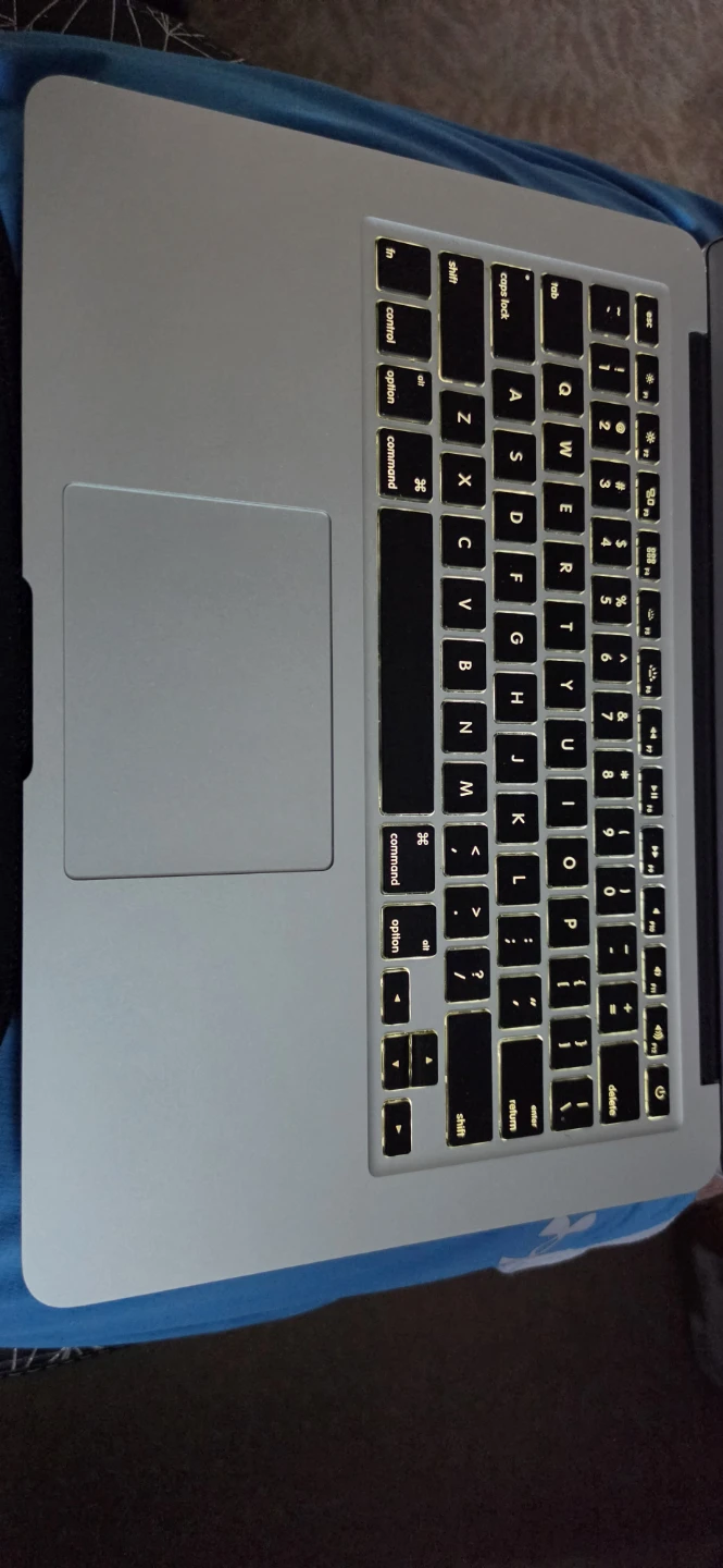 Apple MacBook Air Silver 2014 - photo 3