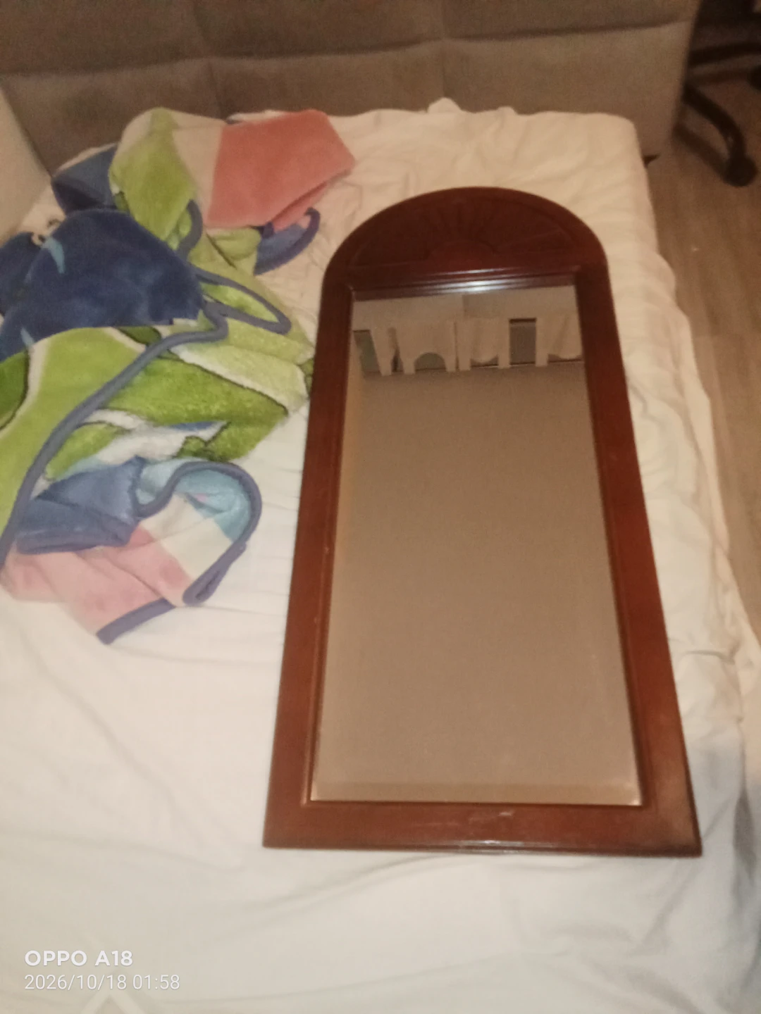 Arched Wooden Wall Mirror - photo 2