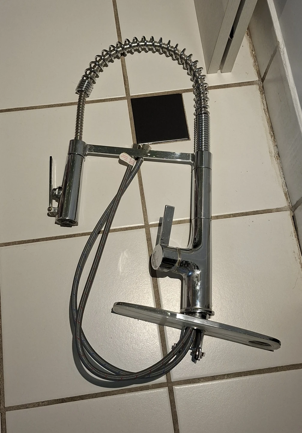 Chrome Kitchen Sink Faucet with Pull-Down Sprayer