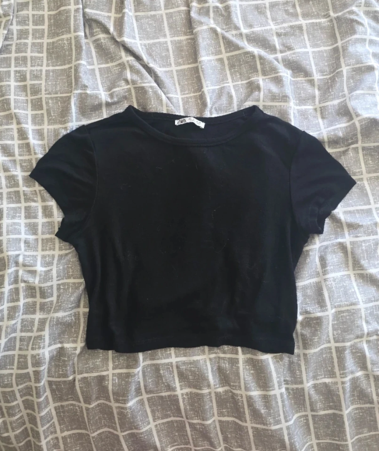 Zara - Black Crop Top
