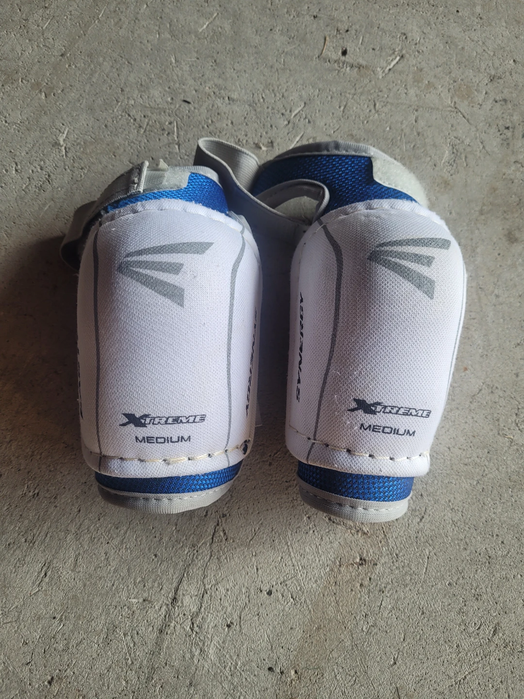 Easton Synergy Xtreme Elbow Pads size youth medium