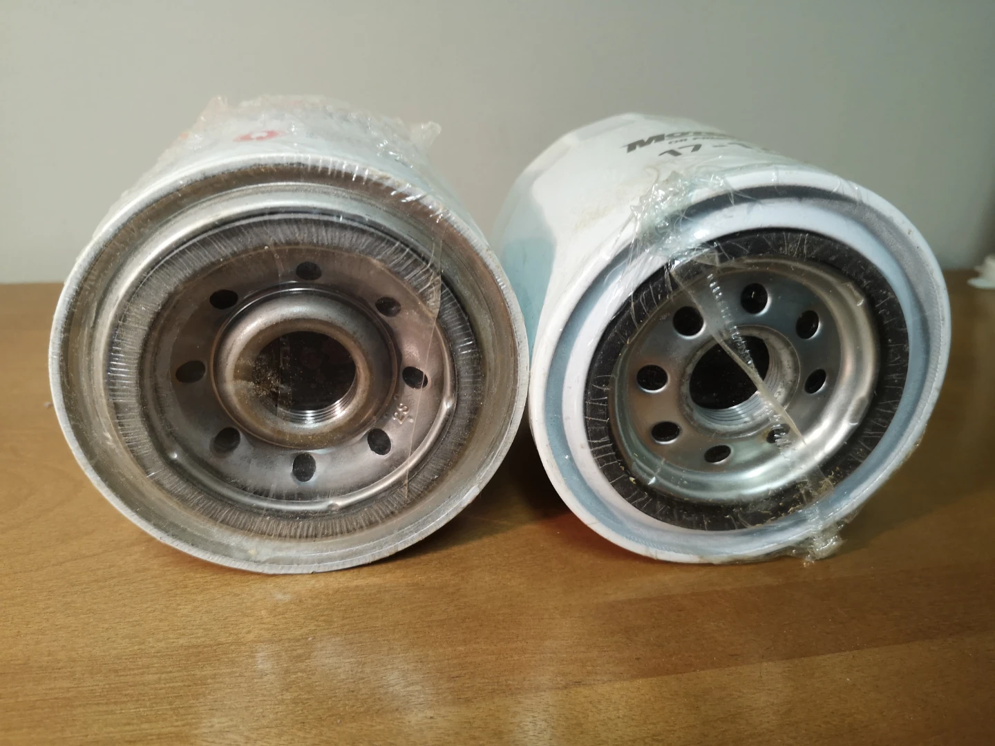 New Oil Filter Pair Vehicle Car Truck Van Parts - photo 2