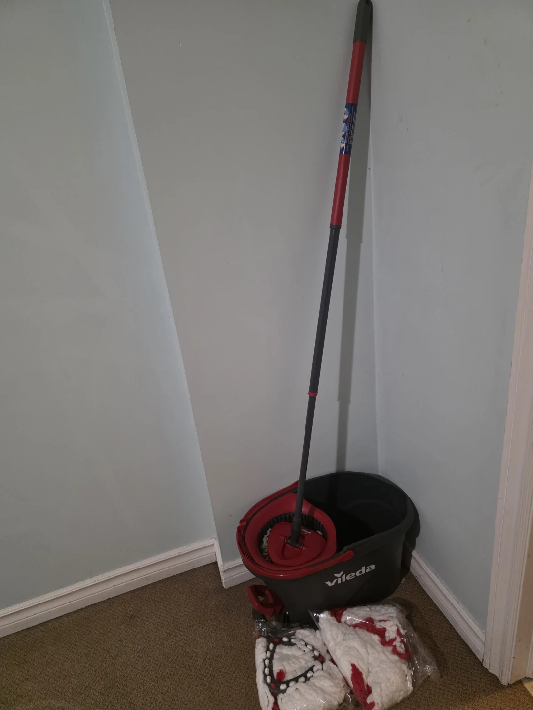 Vileda EasyWring Spin Mop and Bucket System - photo 2