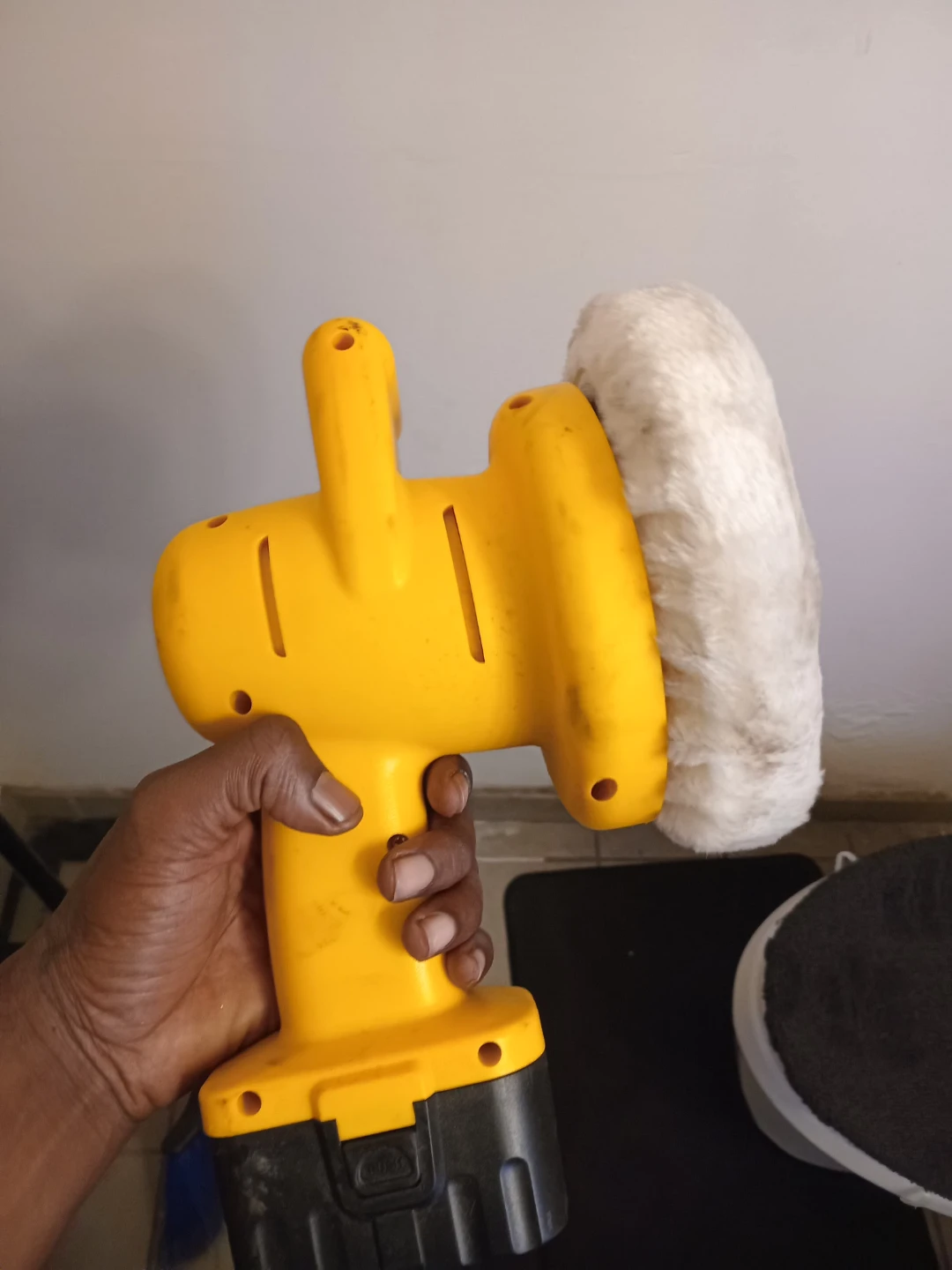 rechargeable buffer polisher (AA) - photo 2