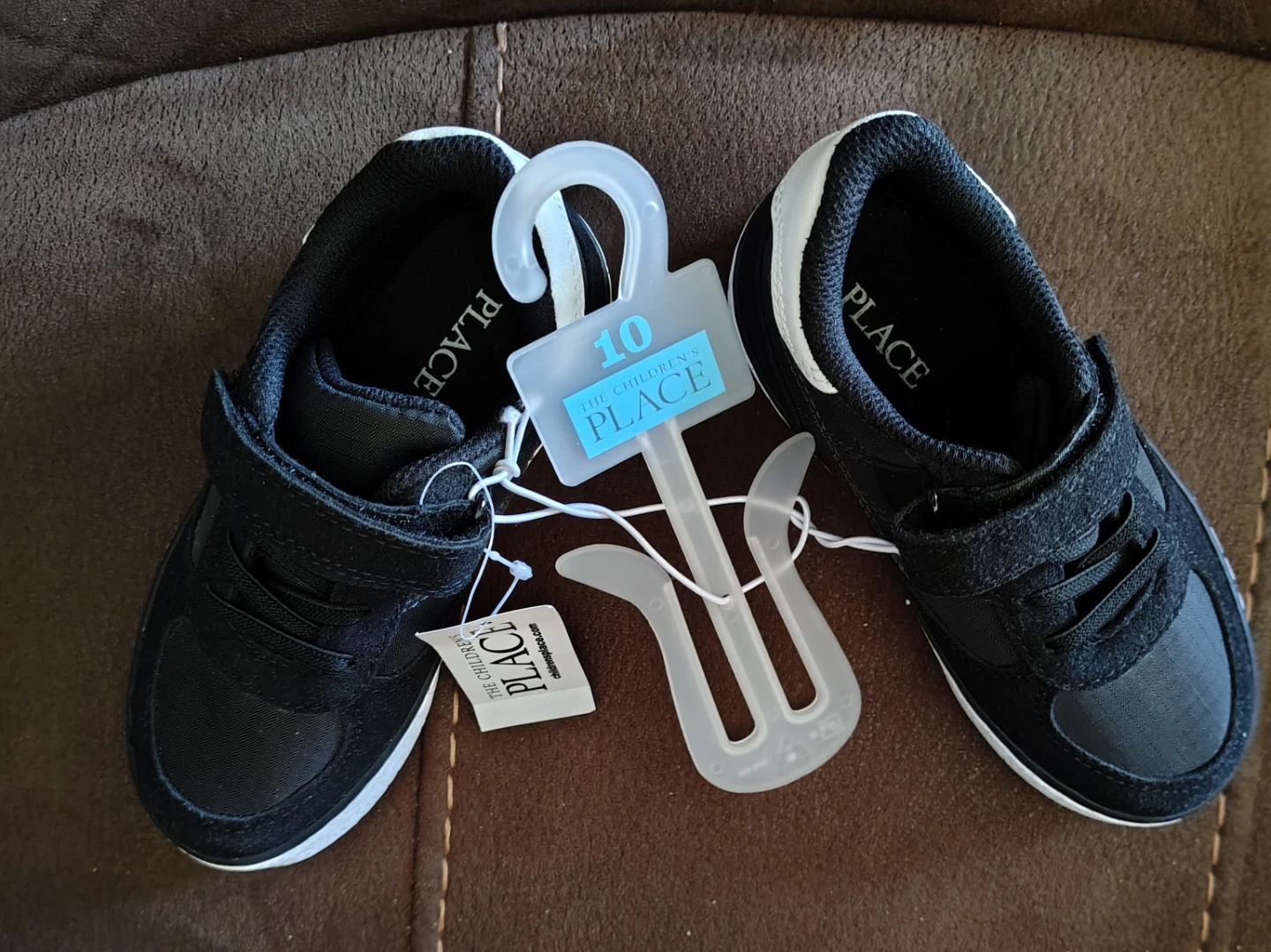 New Sz 10 Children's Place Black Sneakers Size 10 - photo 4