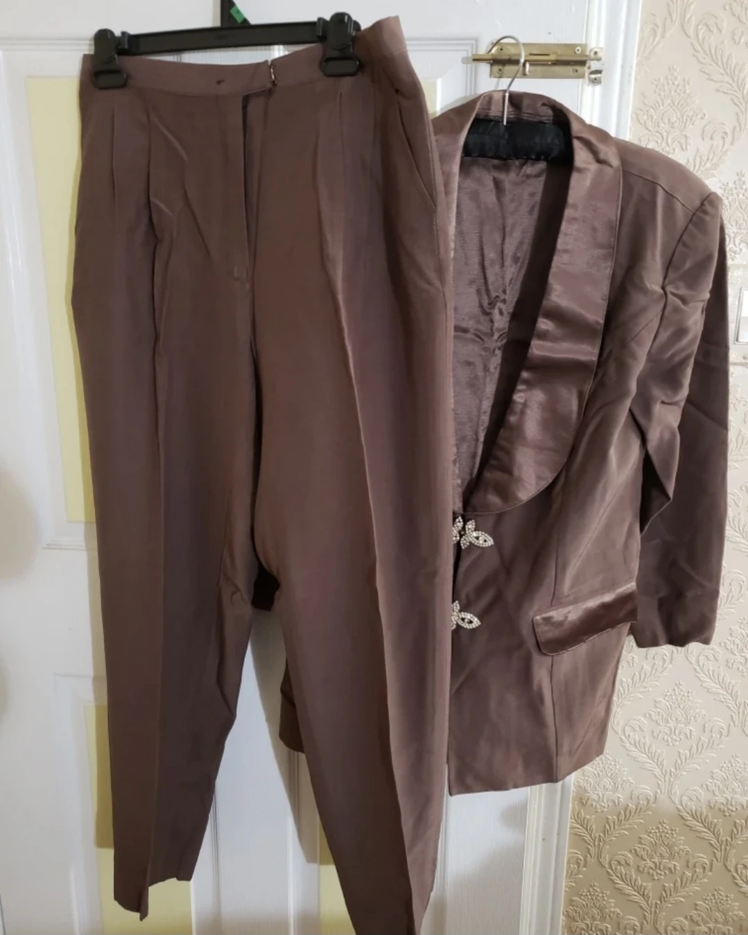 Brown Satin Trouser Suit with Crystal Embellishments - photo 3