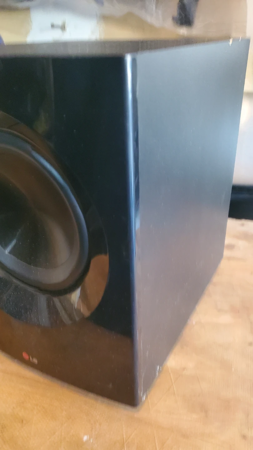 LG Subwoofer Model S73T1-W - photo 2