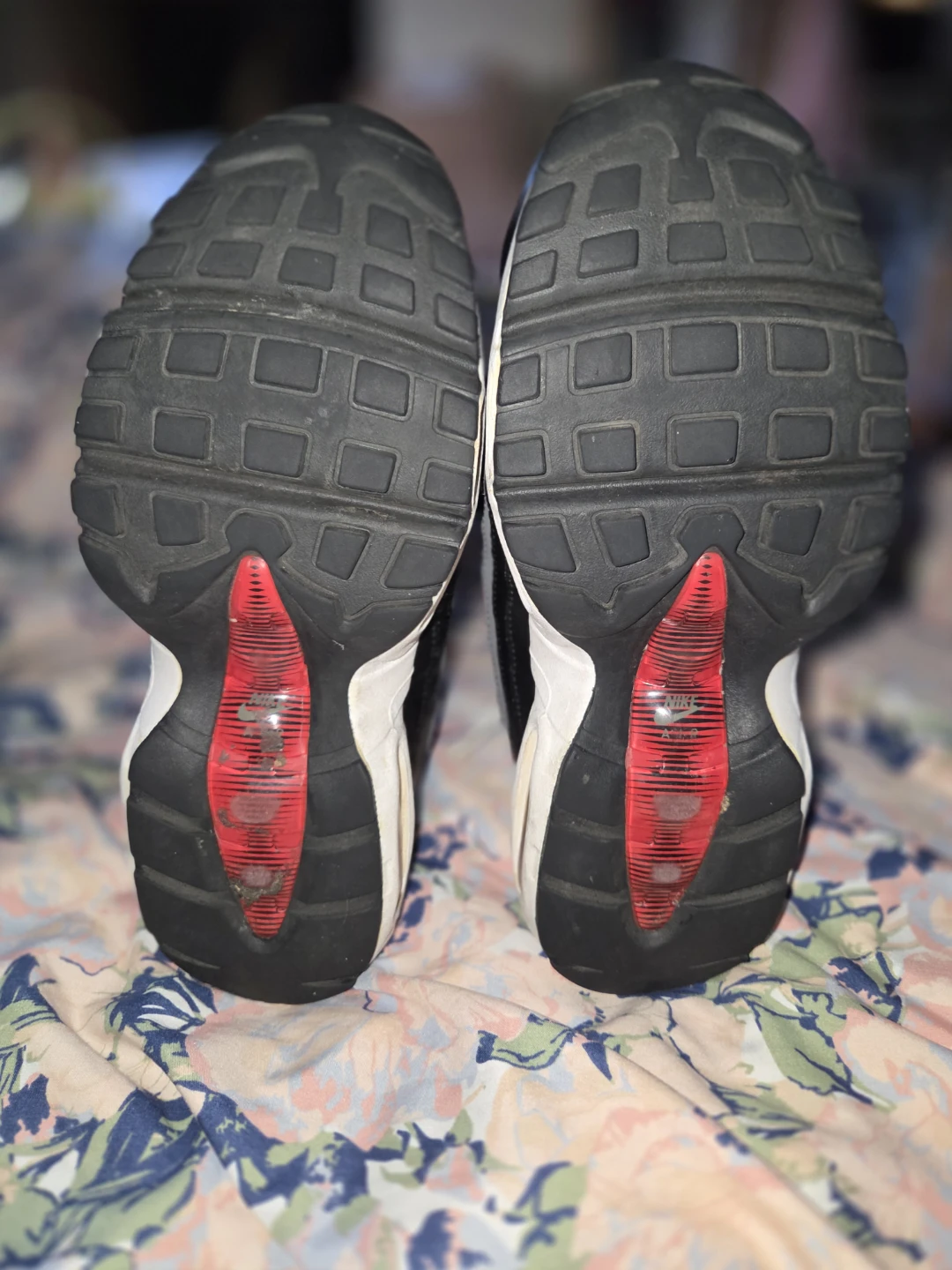 Nike GS Air Max 95 Recraft in Kids 7Y or a Ladies 8 - photo 5