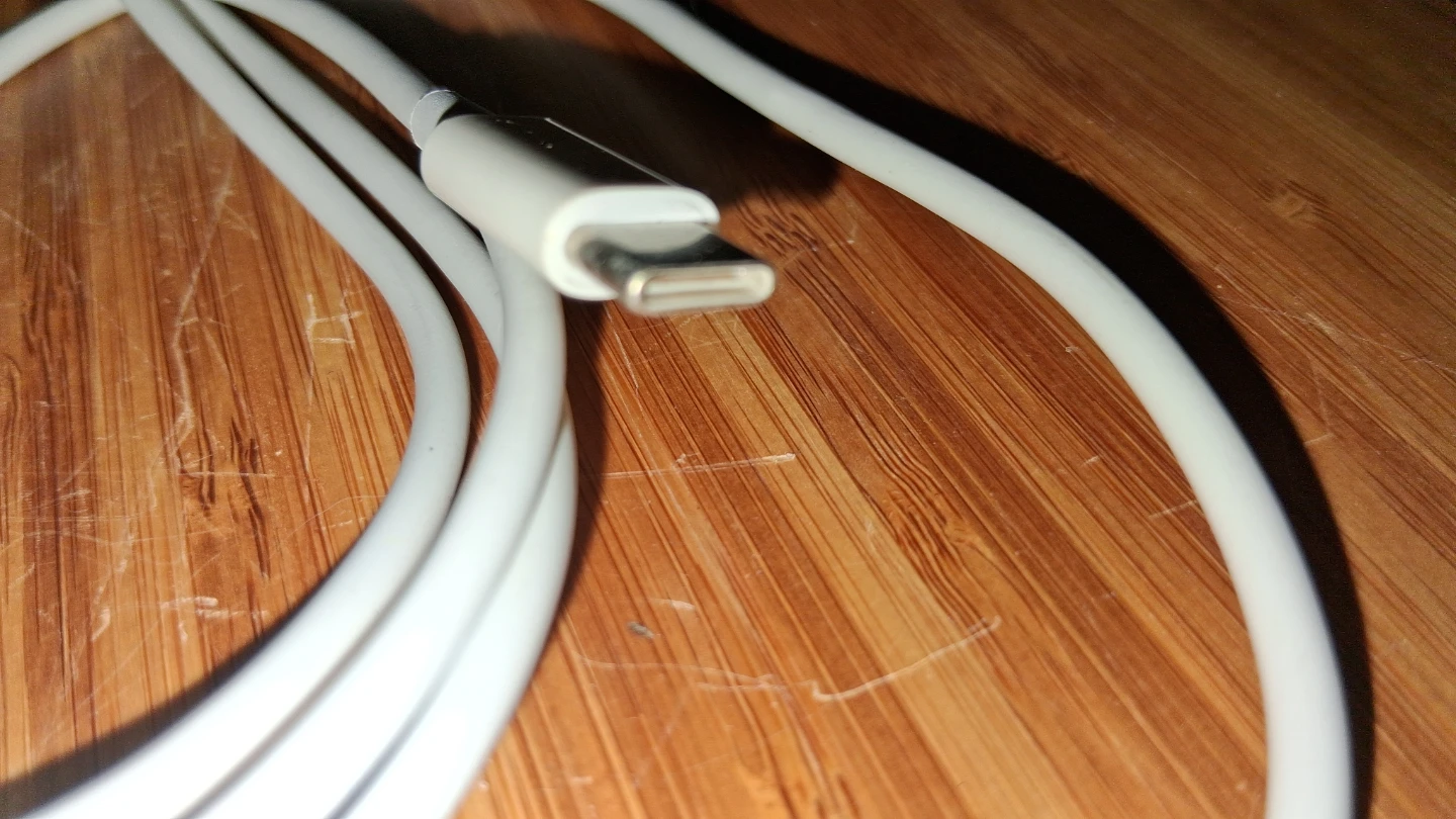 Apple USB-C to Lightning Cable - photo 2