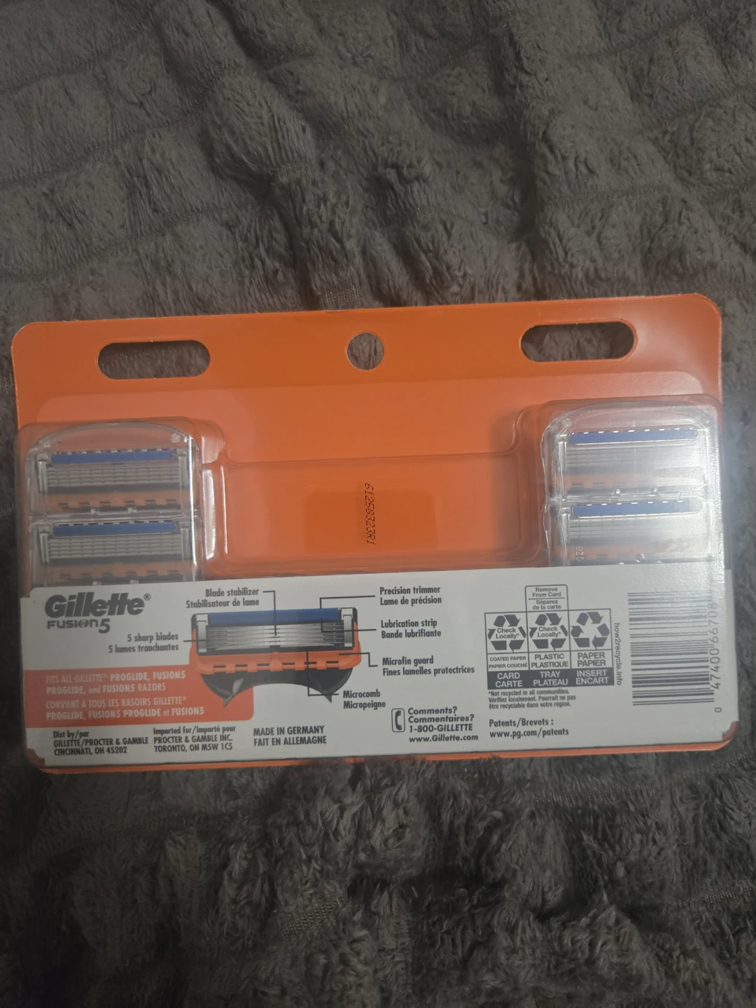 Gillette Fusion5 12 Razor Cartridge Pack - photo 2